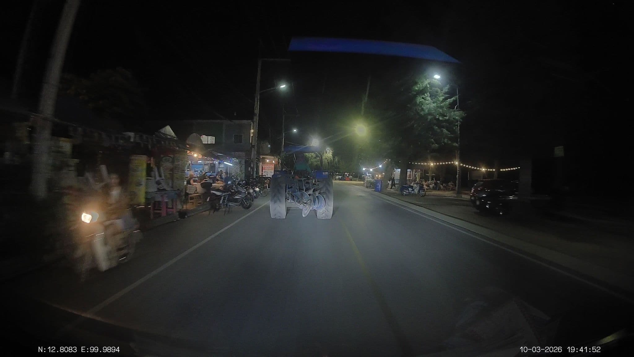 Street view near sea shell hotel, Cha-am — © ThailandCambodia (CC BY-SA · Mapillary)