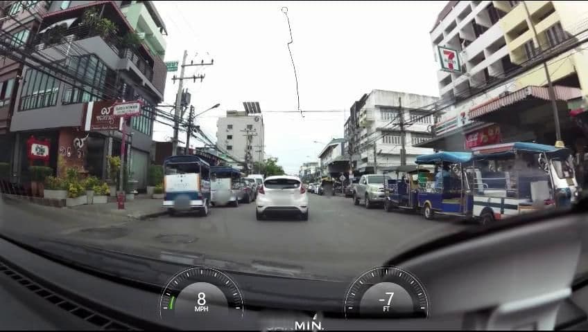 Street view near Baan Charlelarn Hotel, Hua Hin — © rariyaso (CC BY-SA · Mapillary)