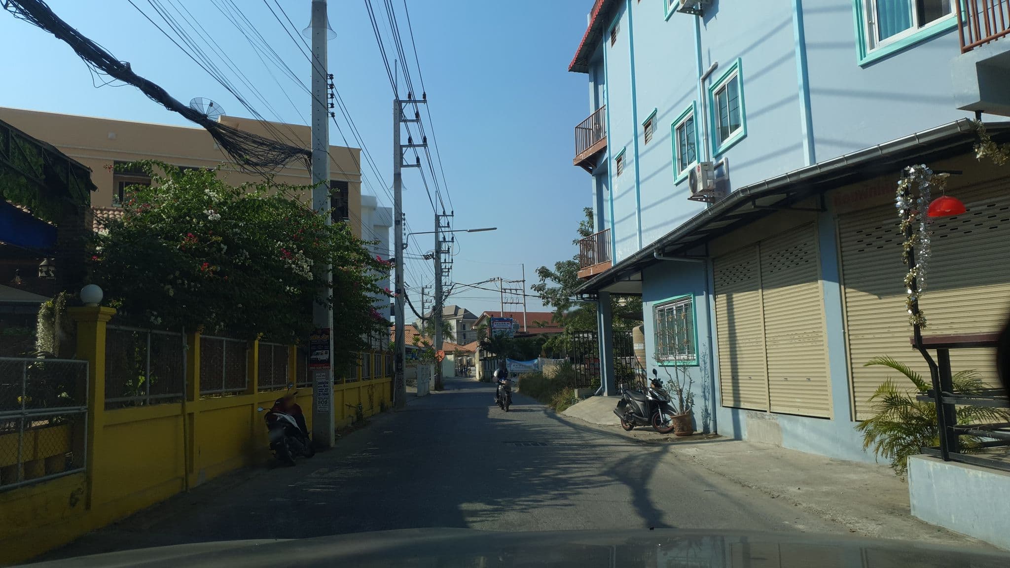 Street view near YouSukSuiteHuaHin94, Hua Hin — © jrcarlsen (CC BY-SA · Mapillary)