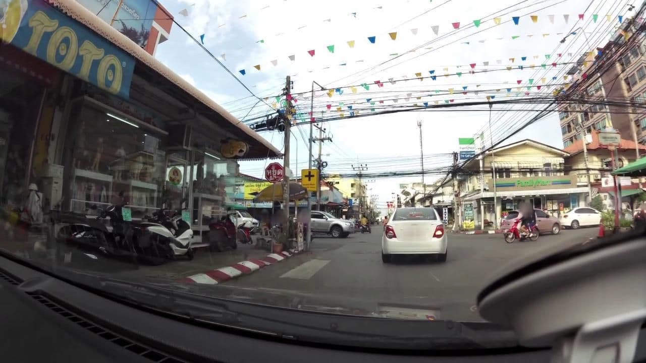 Street view near All Nation Guesthouse 2, Hua Hin — © rariyaso (CC BY-SA · Mapillary)