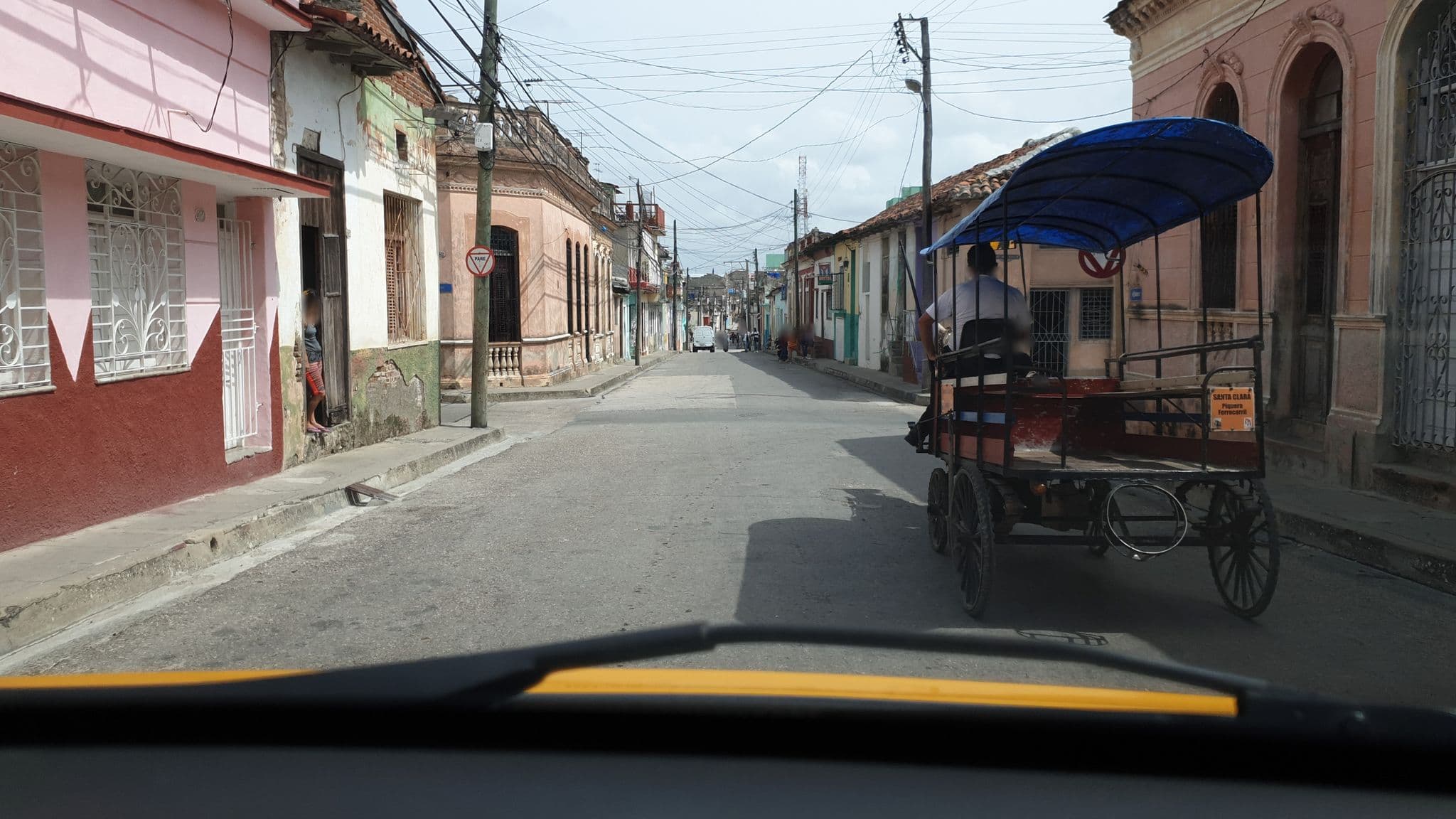 Street view near Hostal Villa Iris, Santa Clara
