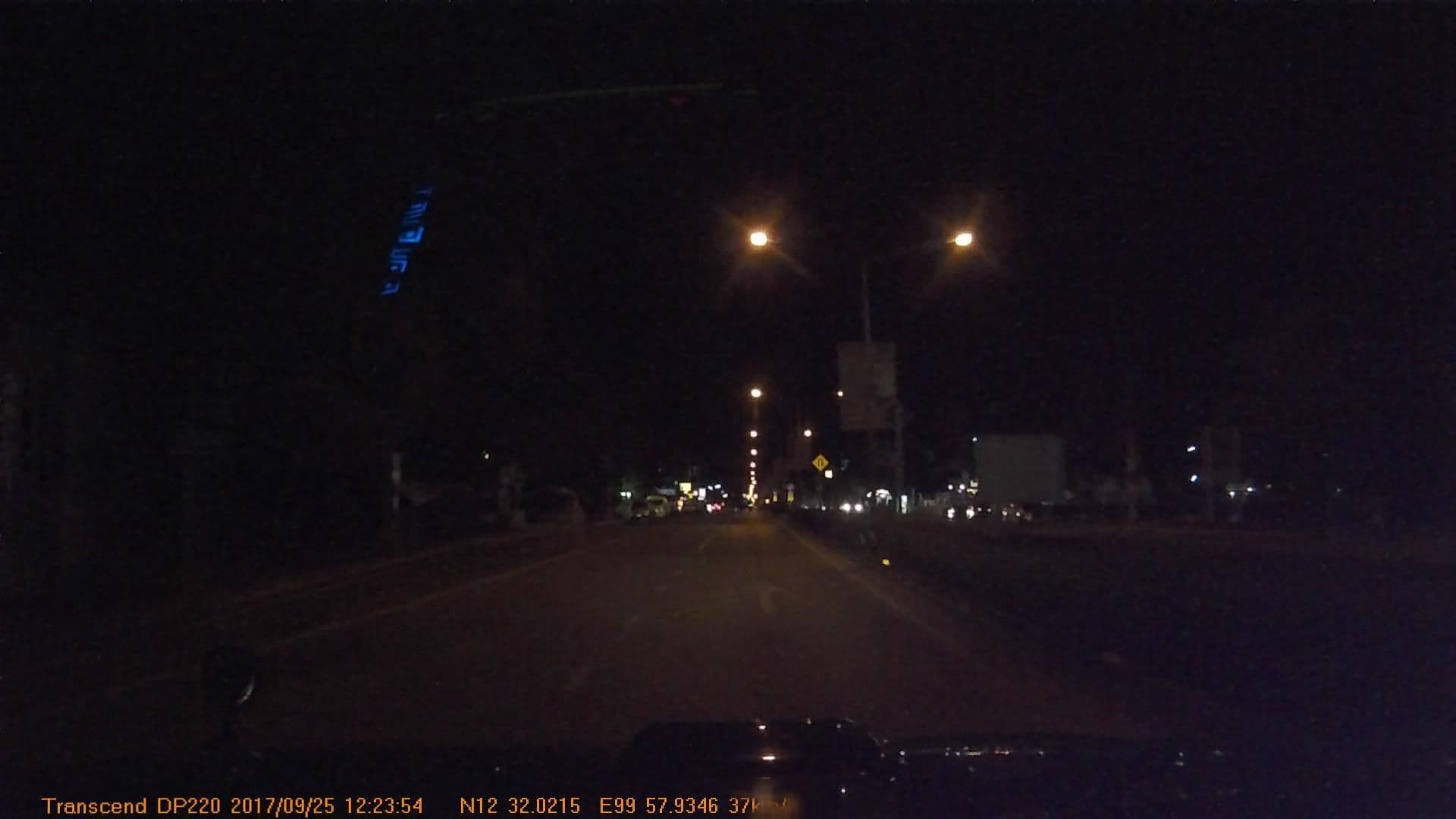 Street view near Bonne Nuit Hotel Hua Hin, Hua Hin — © mapcreator (CC BY-SA · Mapillary)