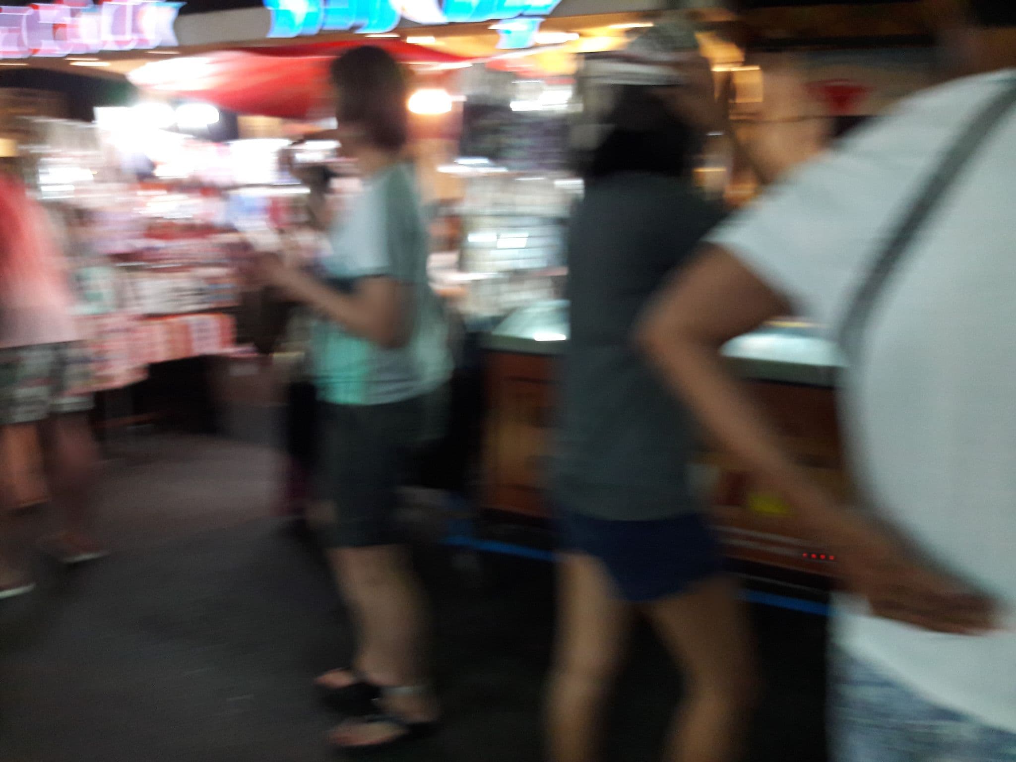 Street view near Phamchan Hotel, Hua Hin — © guus1943 (CC BY-SA · Mapillary)