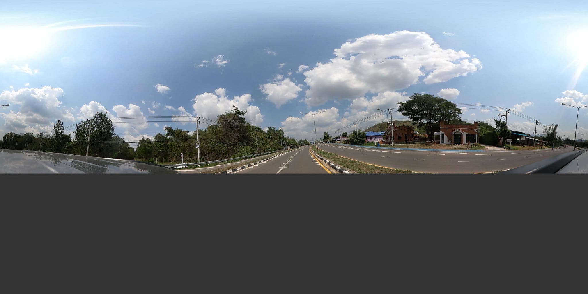Street view near Ozono Coffee, Chom Bueng — © Shindai (CC BY-SA · Mapillary)