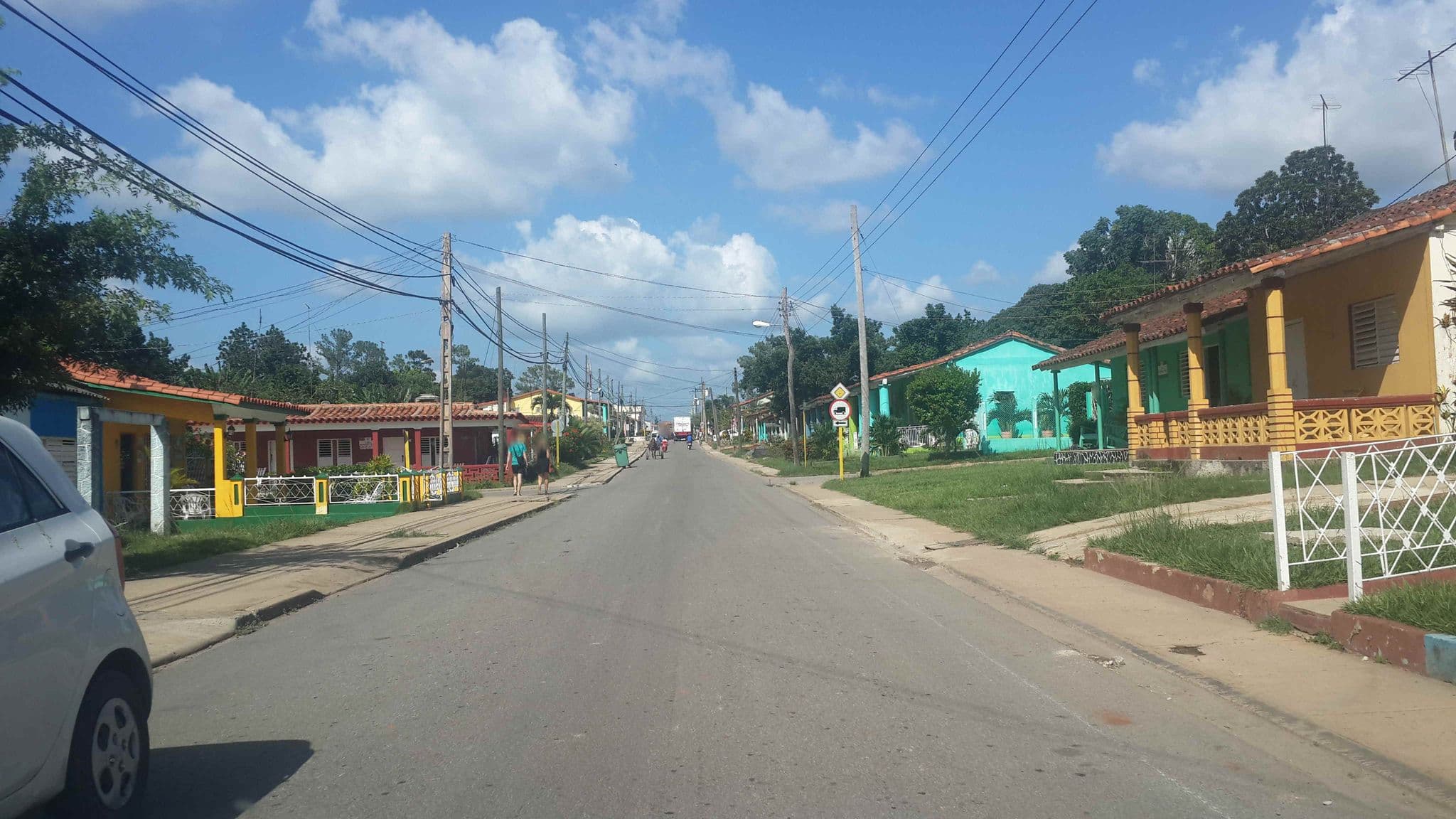 Street view near Casa Mirtha Azcuy (106), Viñales