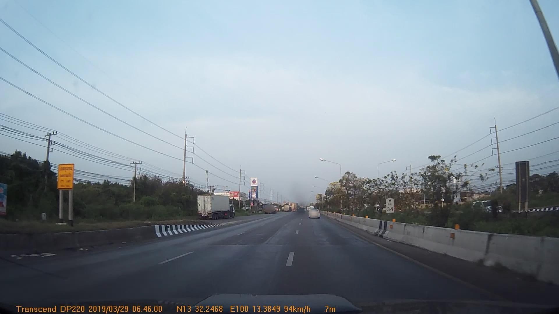 Street view near The Heritage Hotels Srinakarin, Samut Sakhon — © mapcreator (CC BY-SA · Mapillary)