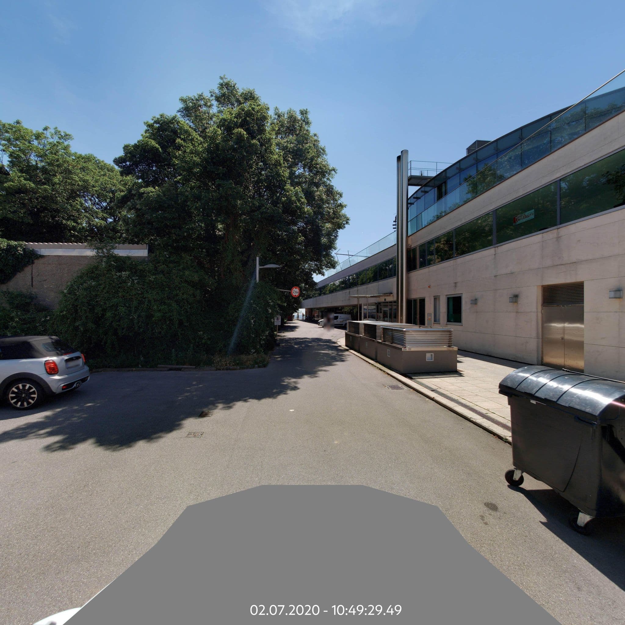 Street view near Suite Hotel Kahlenberg, Döbling — © eliasgander (CC BY-SA · Mapillary)