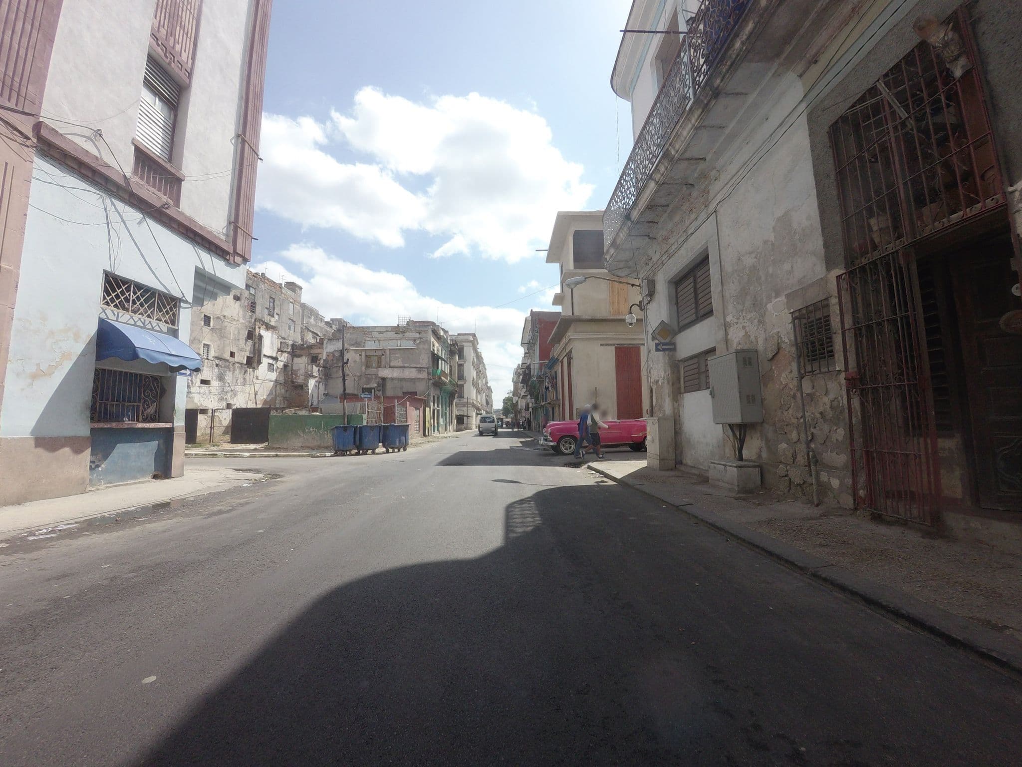 Street view near Casa Calderon, Centro Habana