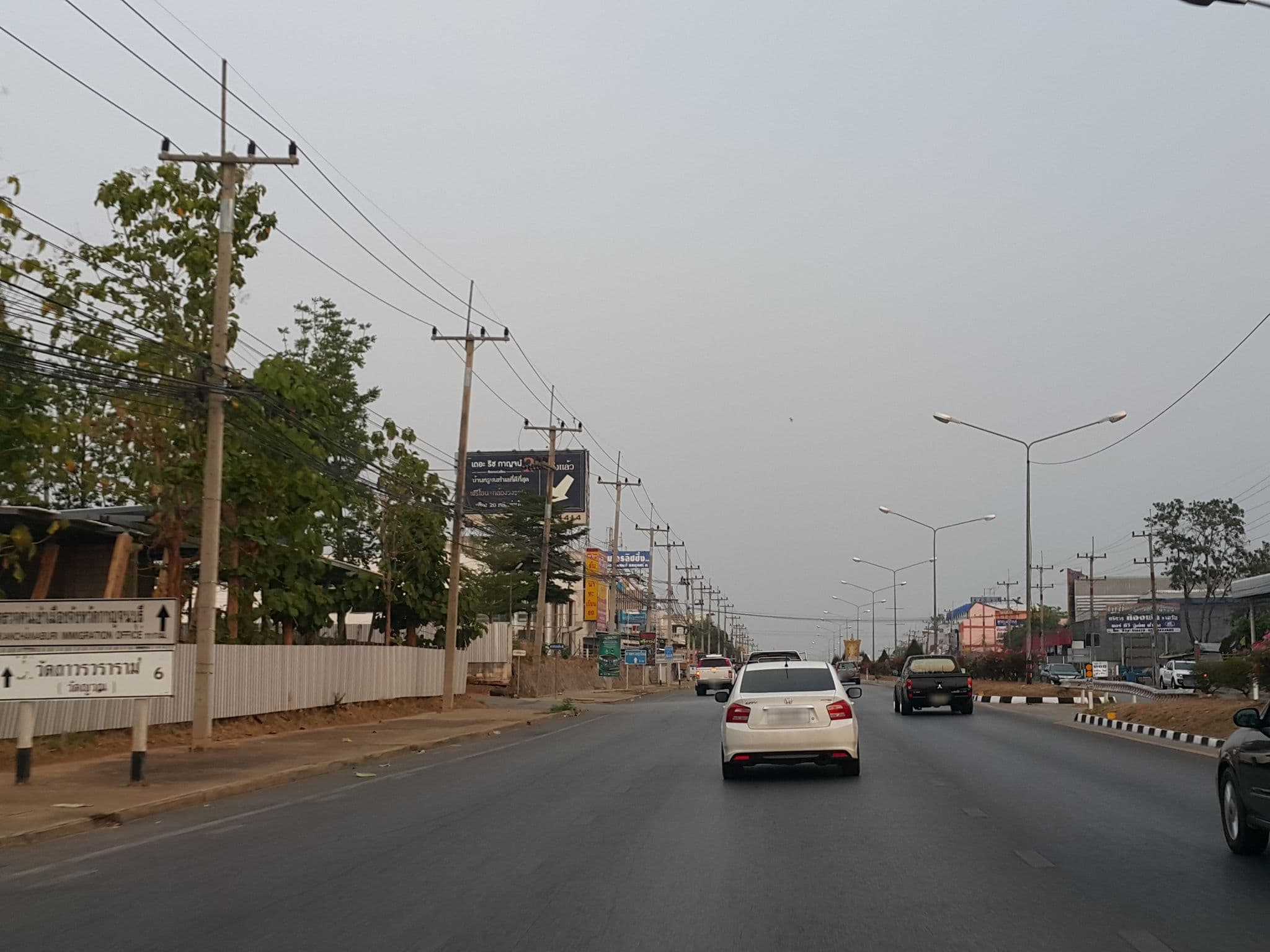 Street view near เอกไพลินรีสอร์ท, Kanchanaburi — © jrcarlsen (CC BY-SA · Mapillary)