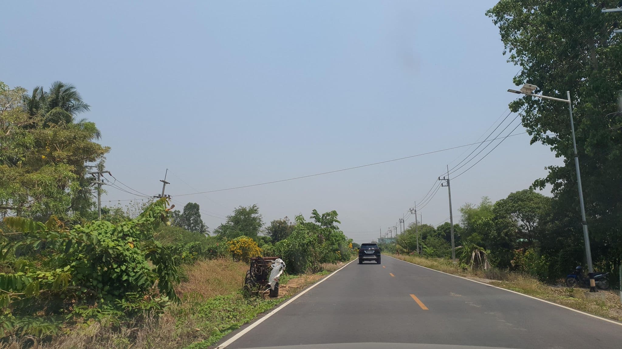 Street view near เติมสุขโฮมสเตย์, Suphan Buri — © jrcarlsen (CC BY-SA · Mapillary)