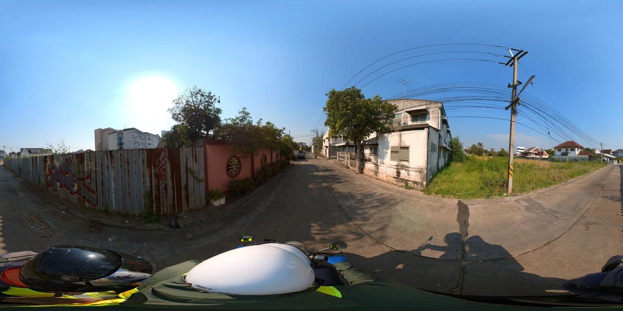 Street view near เวลล์โฮเทล, Nakhon Pathom — © NAKHONPATHOM_CITY_STREET_VIEW (CC BY-SA · Mapillary)