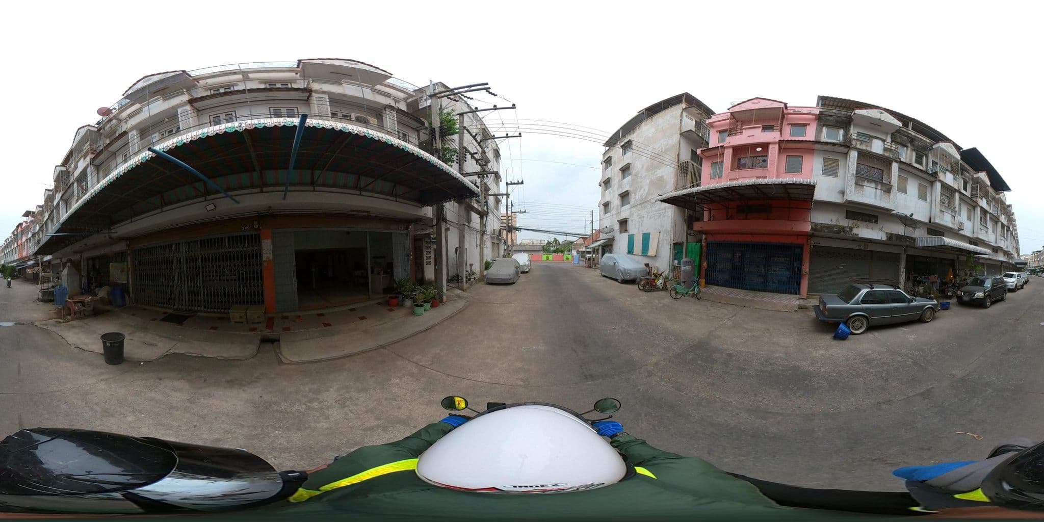 Street view near Phanthong Hotel, Nakhon Pathom — © NAKHONPATHOM_CITY_STREET_VIEW (CC BY-SA · Mapillary)