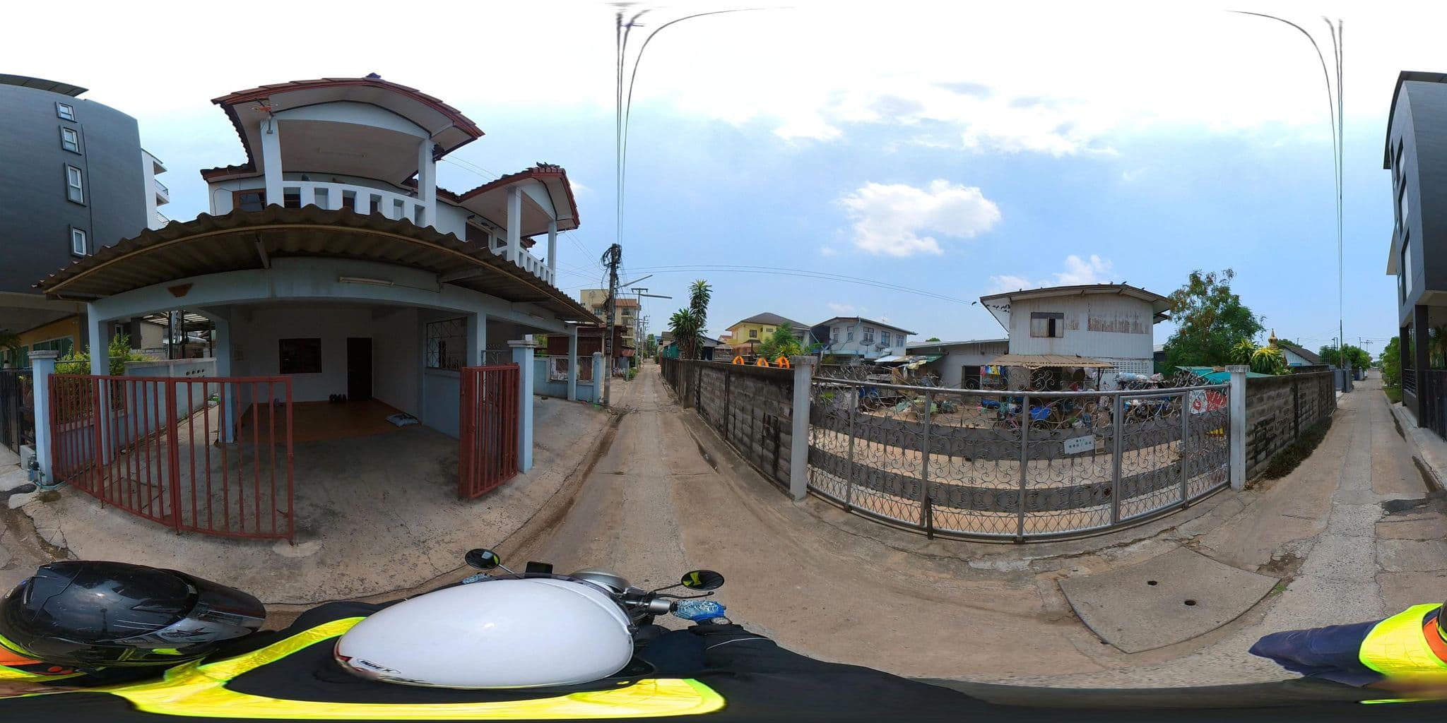 Street view near บ้านจำปา เรสซิเดนซ์ (Baan Jumpa Residence), Nakhon Pathom — © NAKHONPATHOM_CITY_STREET_VIEW (CC BY-SA · Mapillary)