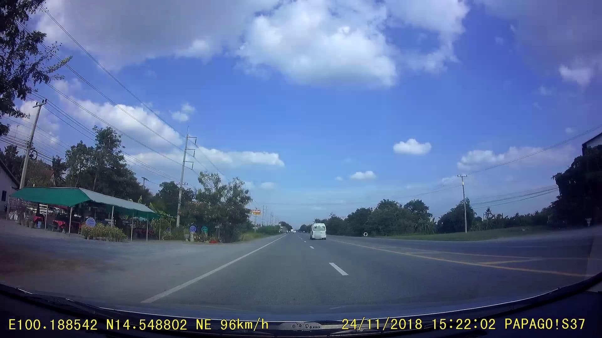 Street view near Heart Inn Resort, Suphan Buri — © rusmanoon (CC BY-SA · Mapillary)