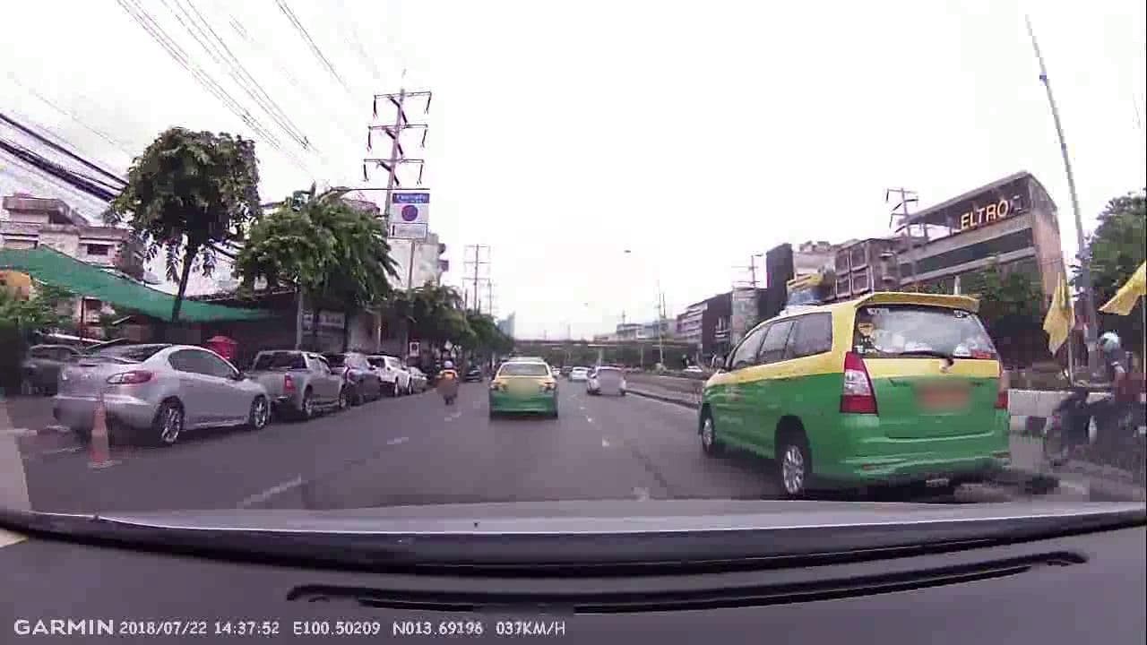 Street view near Vivi's Room , Bang Kho Laem — © noonishere (CC BY-SA · Mapillary)