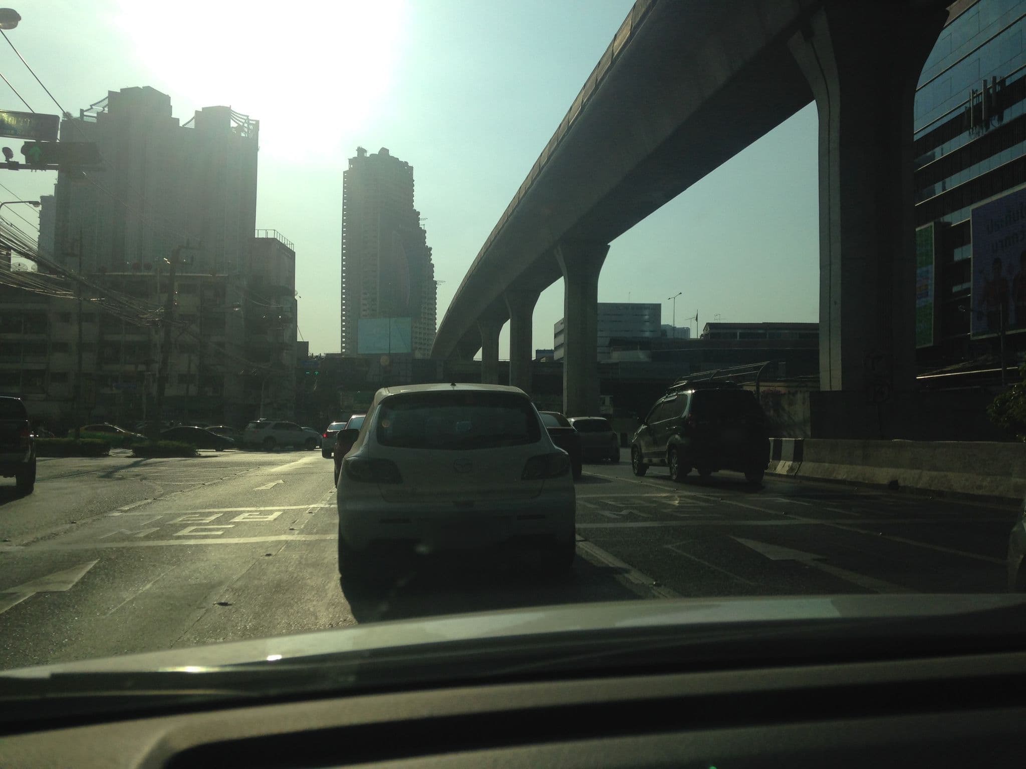 Street view near Pool at the Eastin Grand Sathorn, Bang Rak Subdistrict — © ratirat (CC BY-SA · Mapillary)