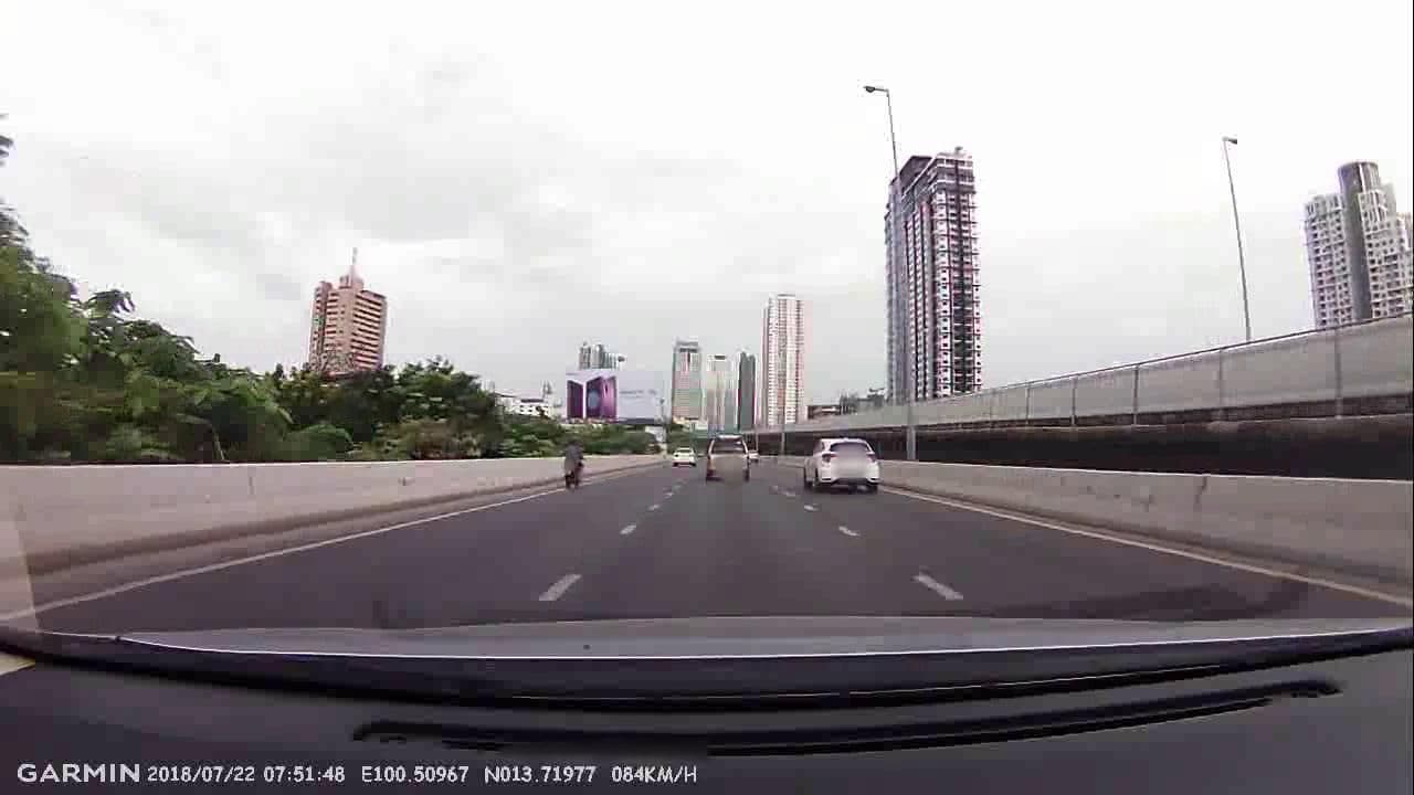 Street view near 3rd Fl.B, The Fine@River, Bang Rak Subdistrict — © noonishere (CC BY-SA · Mapillary)