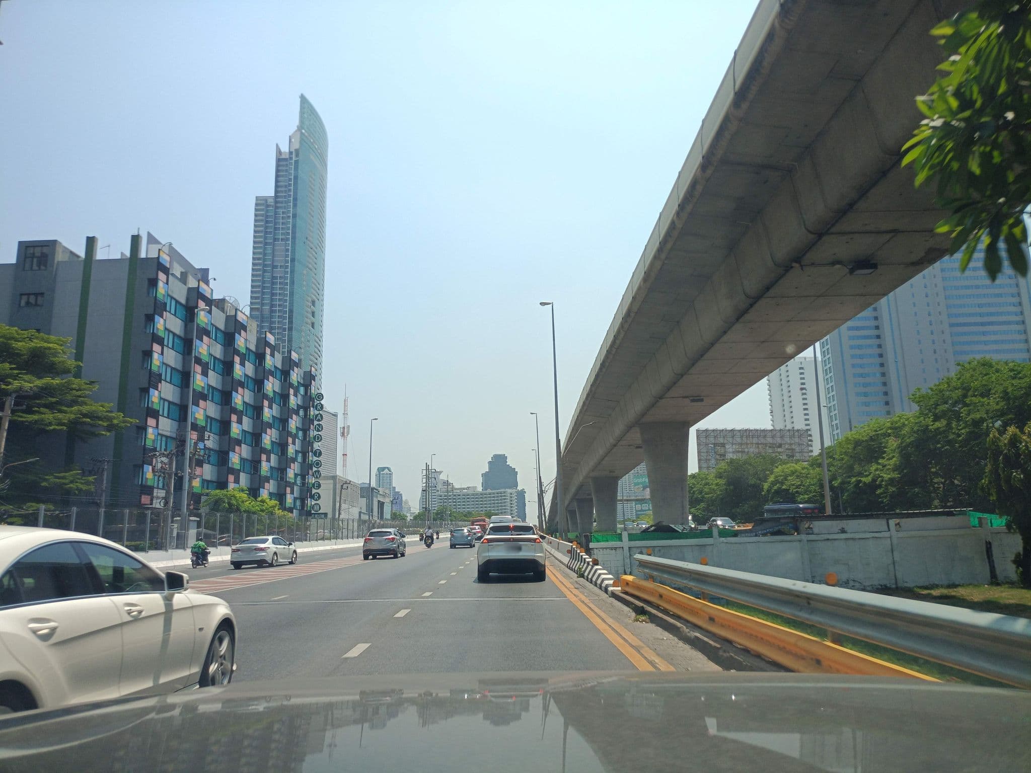 Street view near Bella B, Godown — © kasetitkml_pipitchai (CC BY-SA · Mapillary)