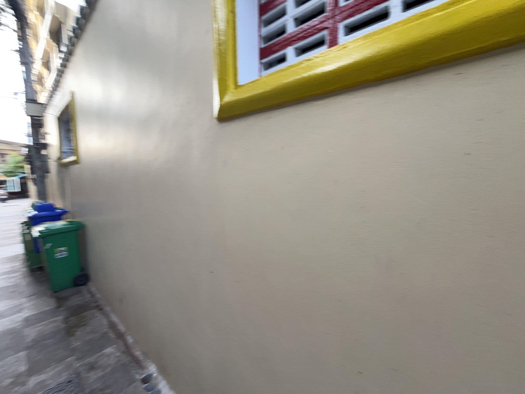 Street view near Photohostel & Photocafe, Samphanthawong — © yudai1206 (CC BY-SA · Mapillary)