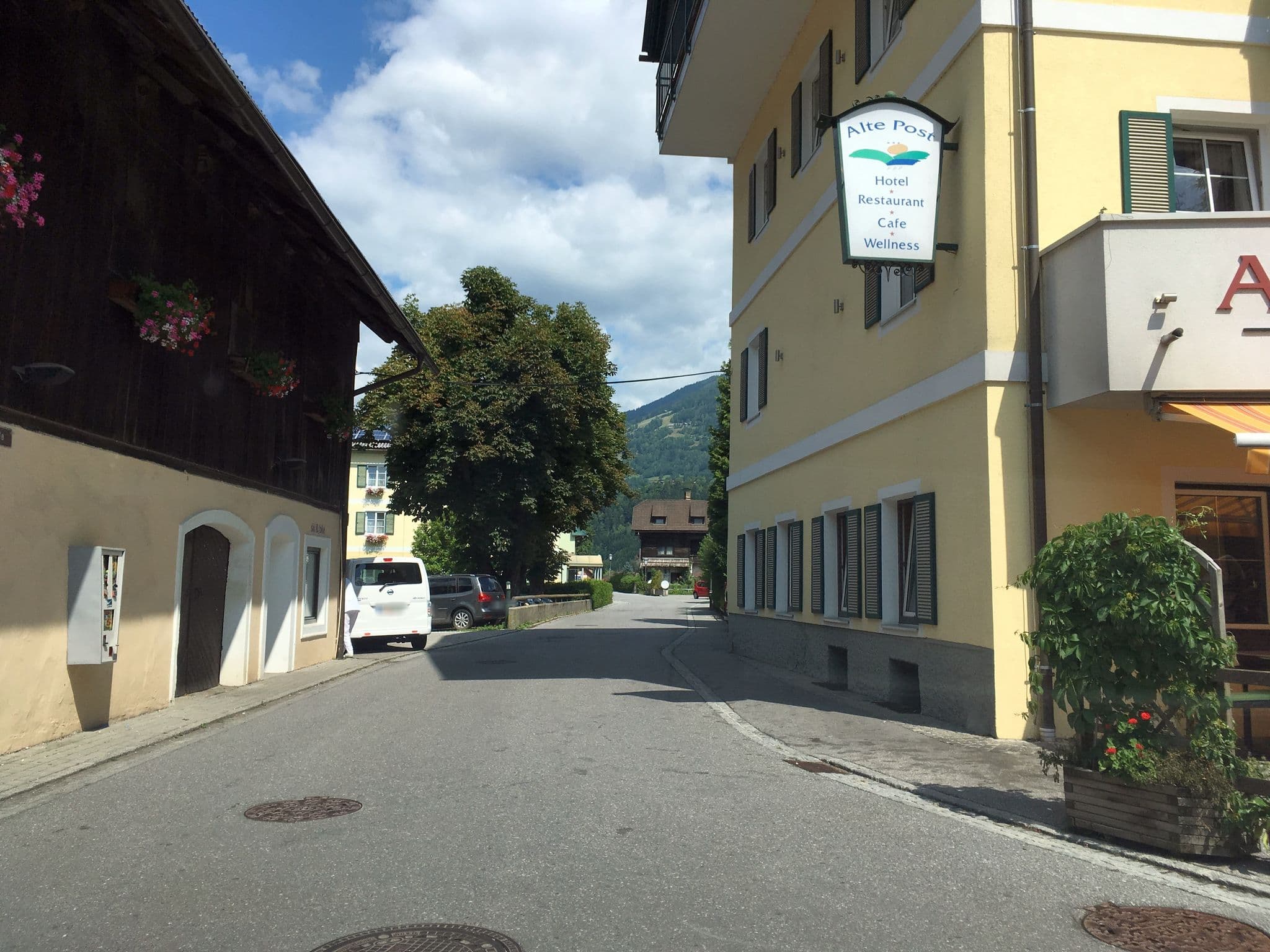 Street view near Hotel Alte Post, Radenthein