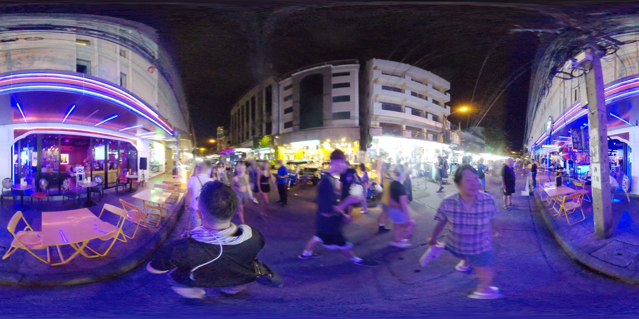 Street view near ibis Styles Bangkok Khaosan Viengtai, Phra Nakhon — © mapconcierge (CC BY-SA · Mapillary)