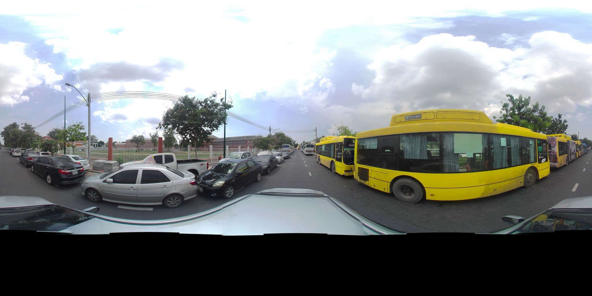 Street view near Three Friends Vision Co.,Ltd., Bangkok — © P05466 (CC BY-SA · Mapillary)