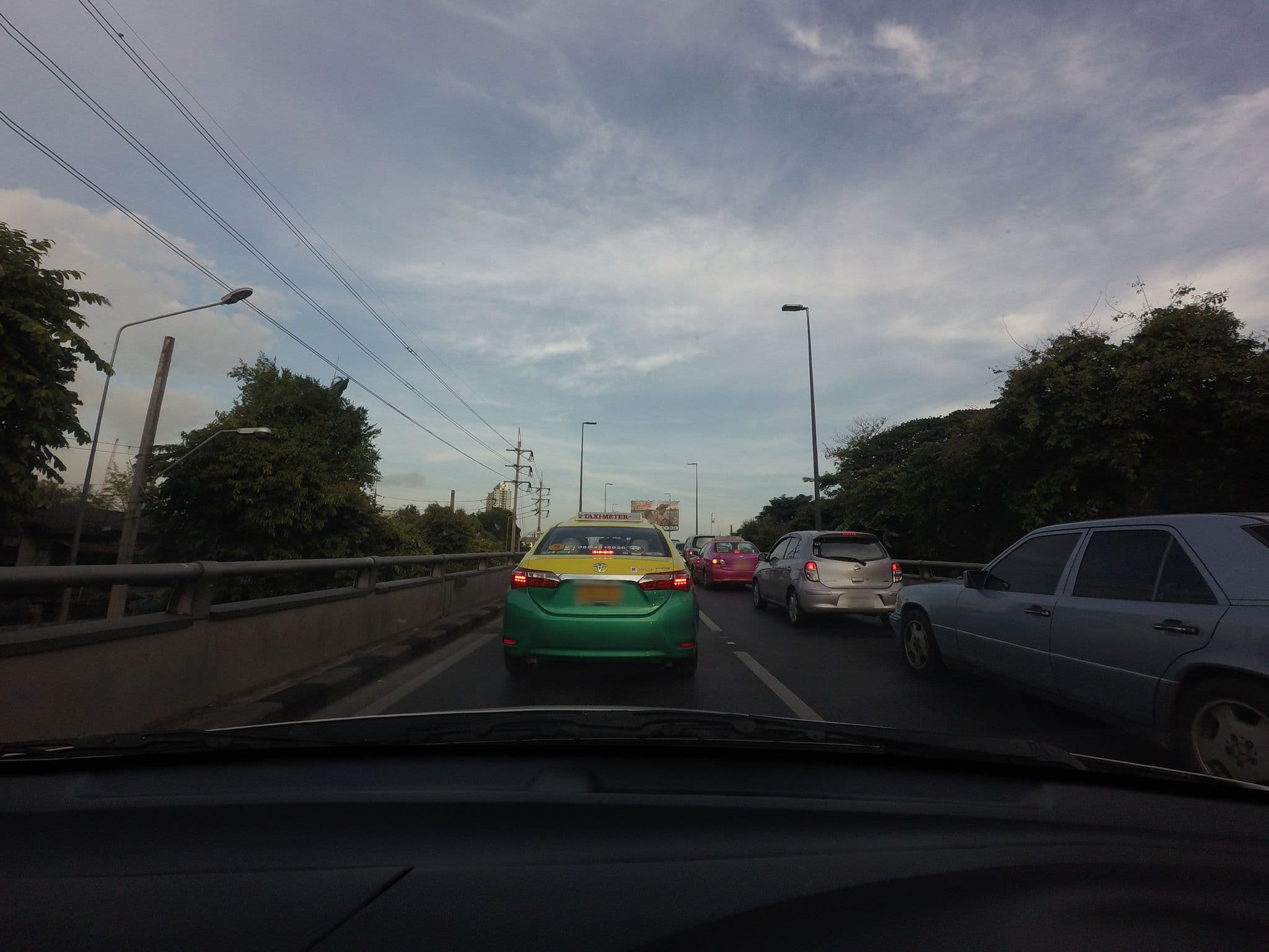 Street view near Magellen Room Ramada D'Ma Hotel, Bangkok Riverside — © mishari (CC BY-SA · Mapillary)
