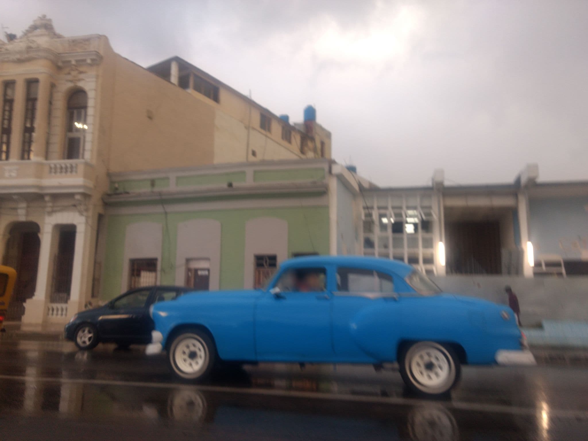 Street view near Casa marina, Centro Habana