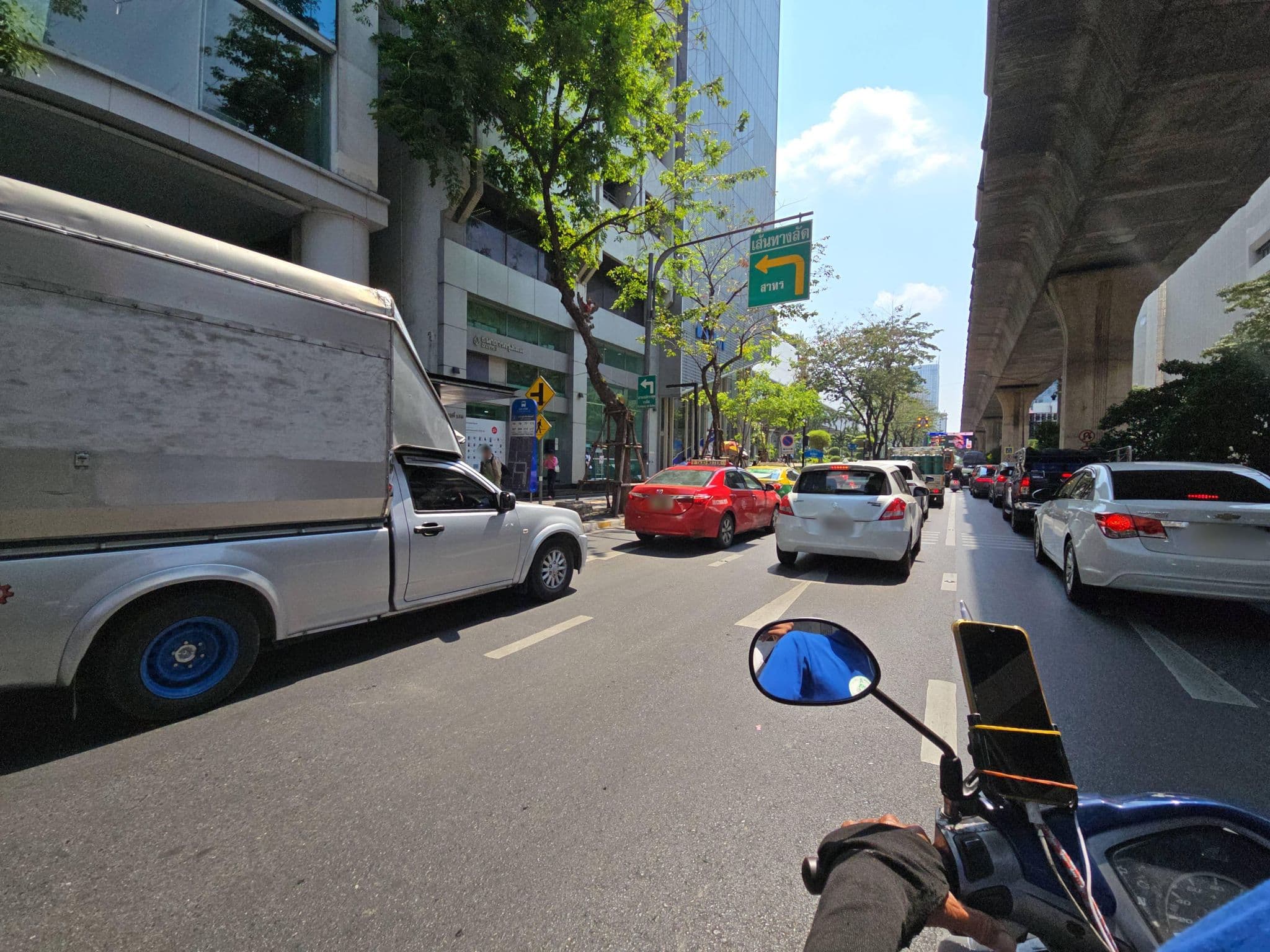 Street view near Lido Millennium Silom, Bang Rak — © Poolert (CC BY-SA · Mapillary)