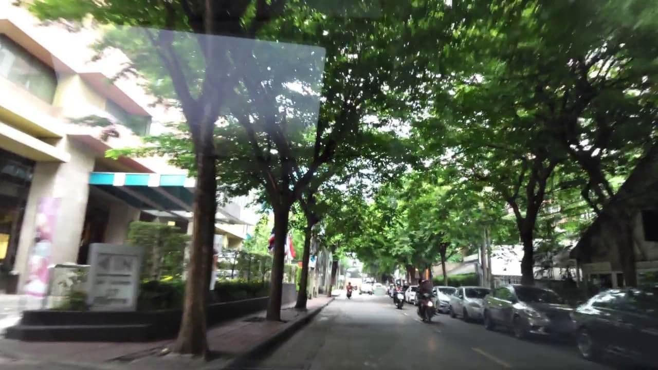 Street view near Siri Sathorn Hotel, Bang Rak — © toffy (CC BY-SA · Mapillary)