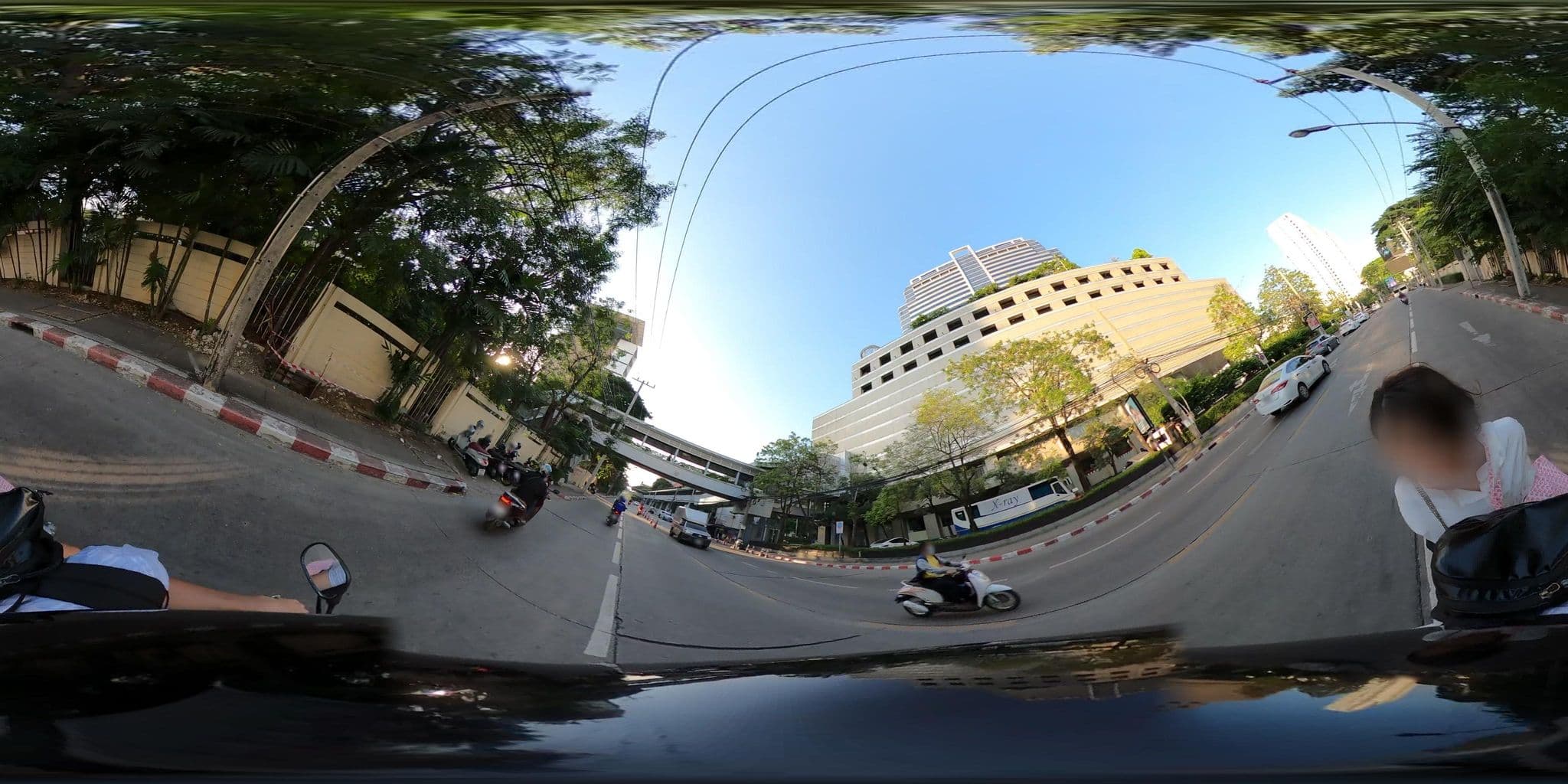 Street view near Room 2718 @ MBK, Pathum Wan — © NatchaponJ (CC BY-SA · Mapillary)