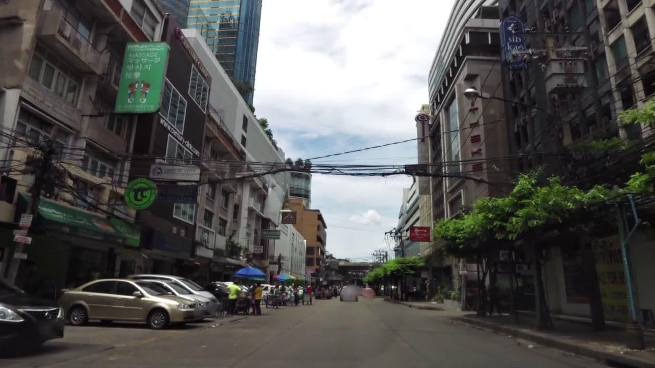 Street view near THE KEY, Makkasan — © toffy (CC BY-SA · Mapillary)