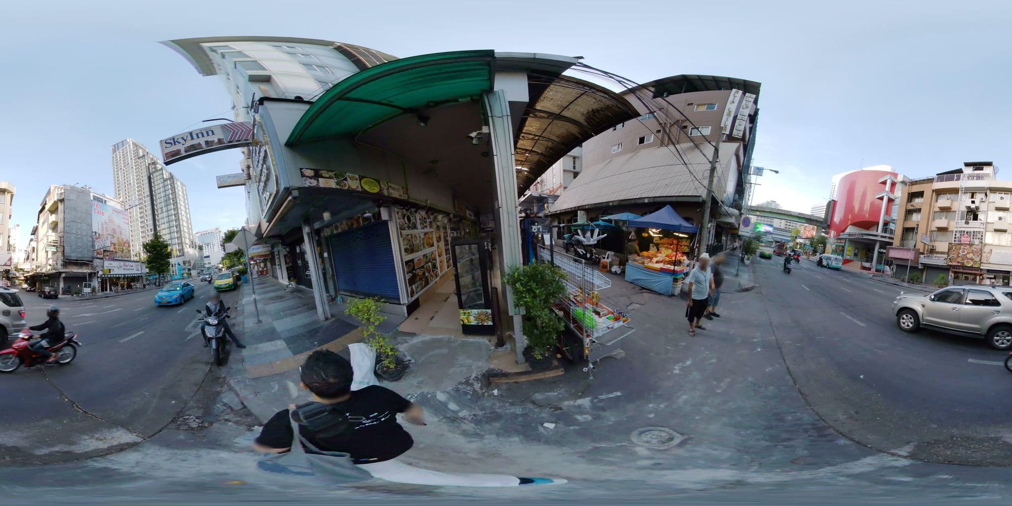 Street view near Nana House Hotel, Makkasan — © mapconcierge (CC BY-SA · Mapillary)