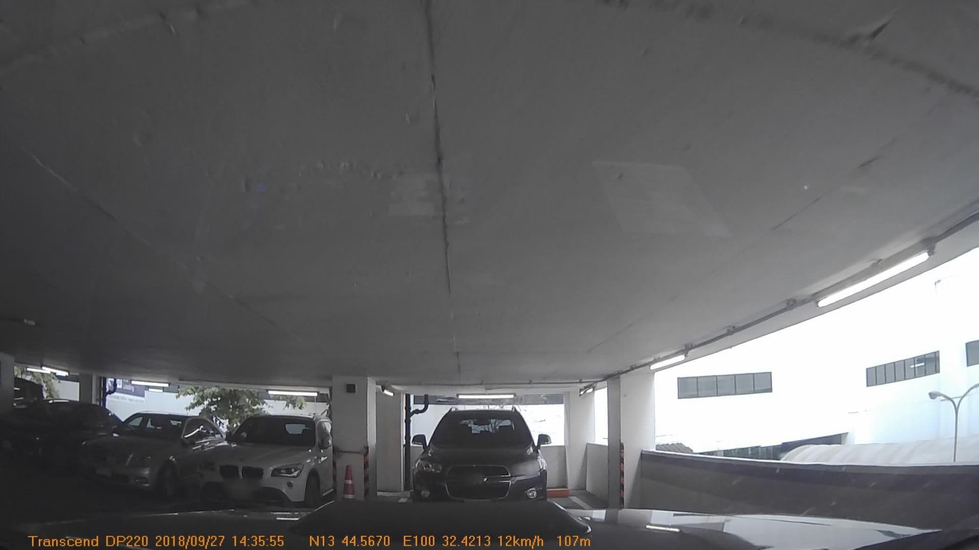 Street view near Swimming Pool, Makkasan — © mapcreator (CC BY-SA · Mapillary)