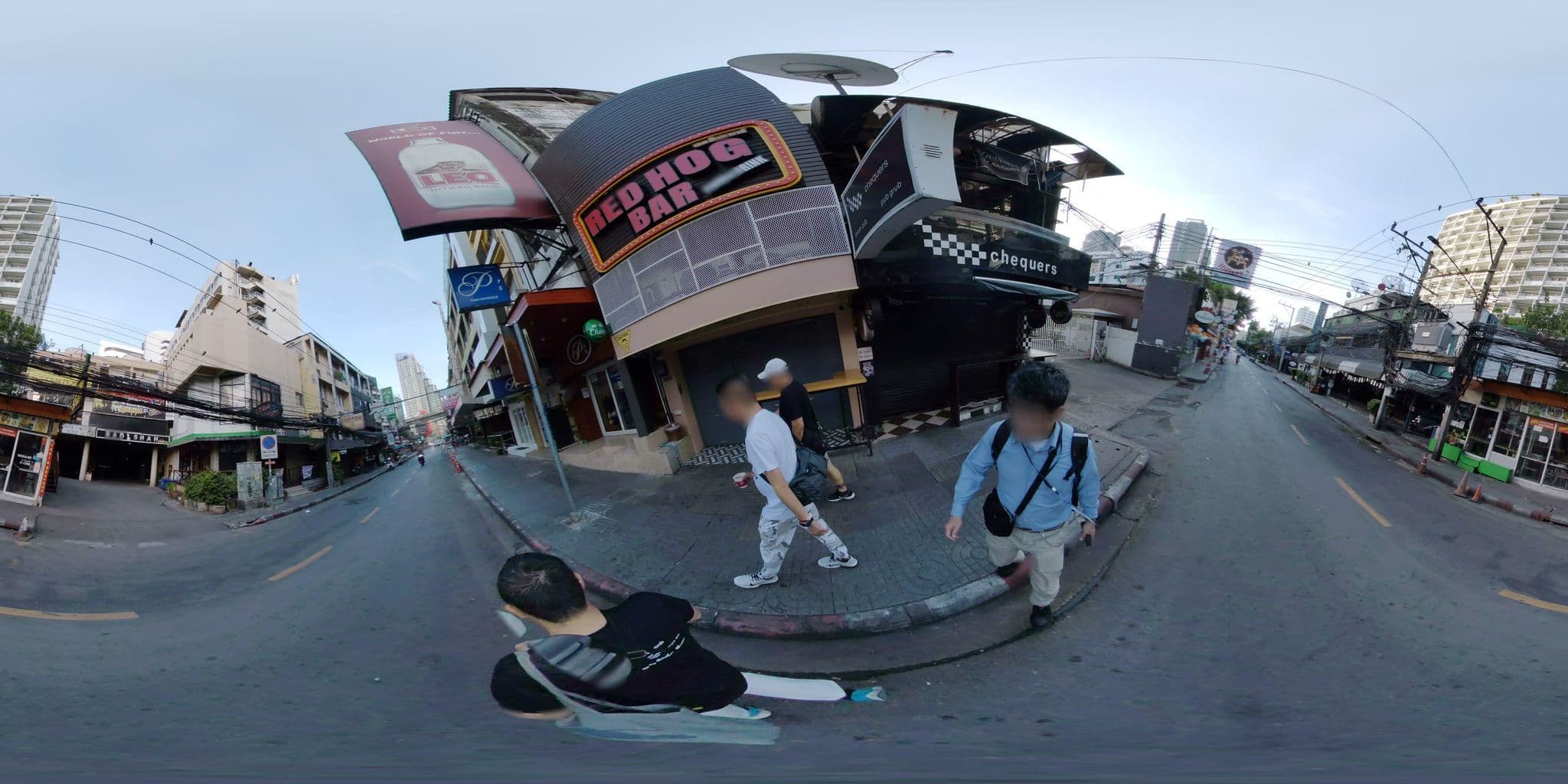 Street view near Dynasty Inn, Makkasan — © mapconcierge (CC BY-SA · Mapillary)