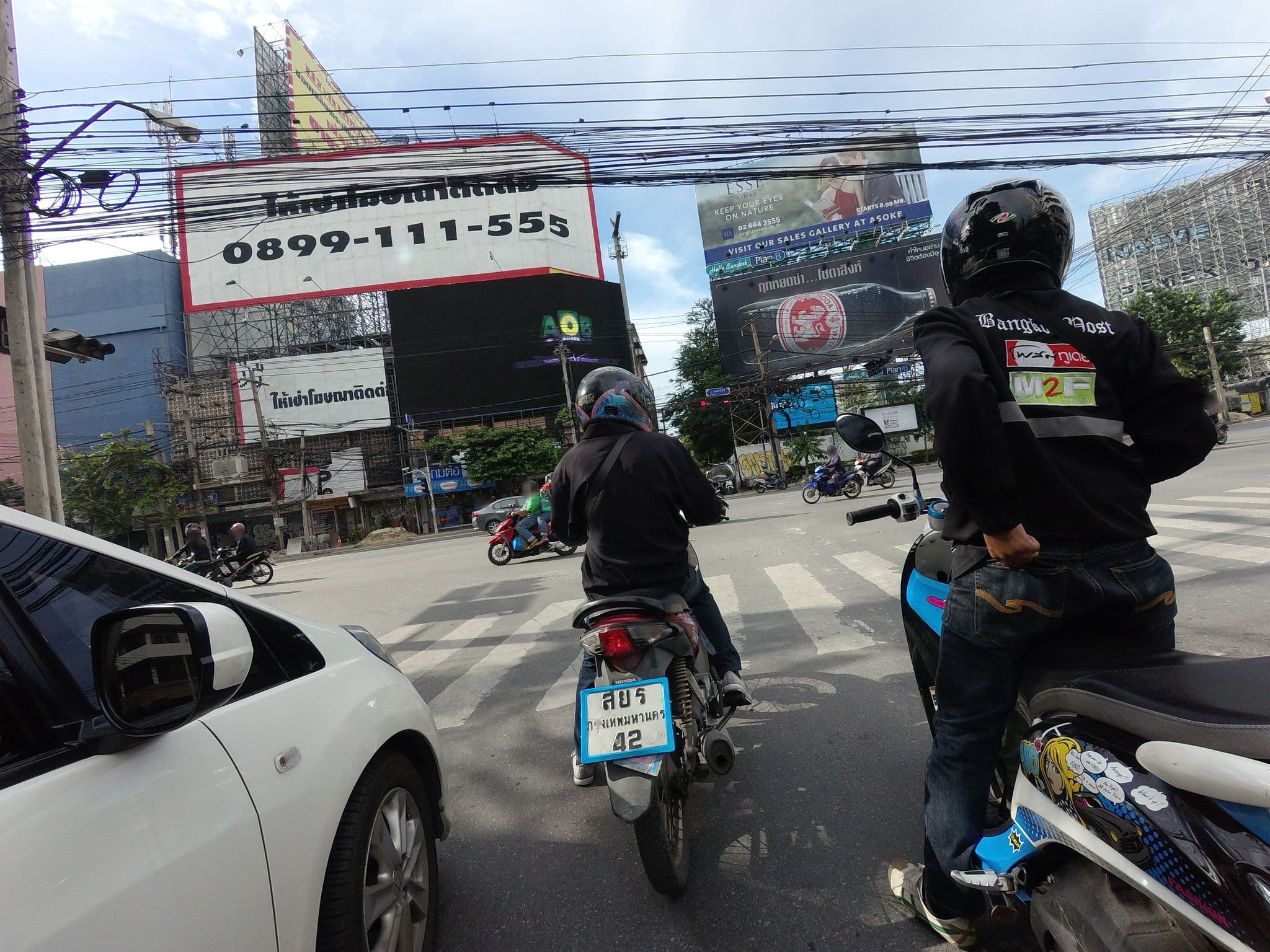 Street view near Shivatel, Makkasan — © mishari (CC BY-SA · Mapillary)