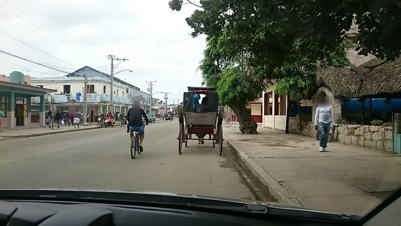 Street view near Casa Lidia, Guanabo