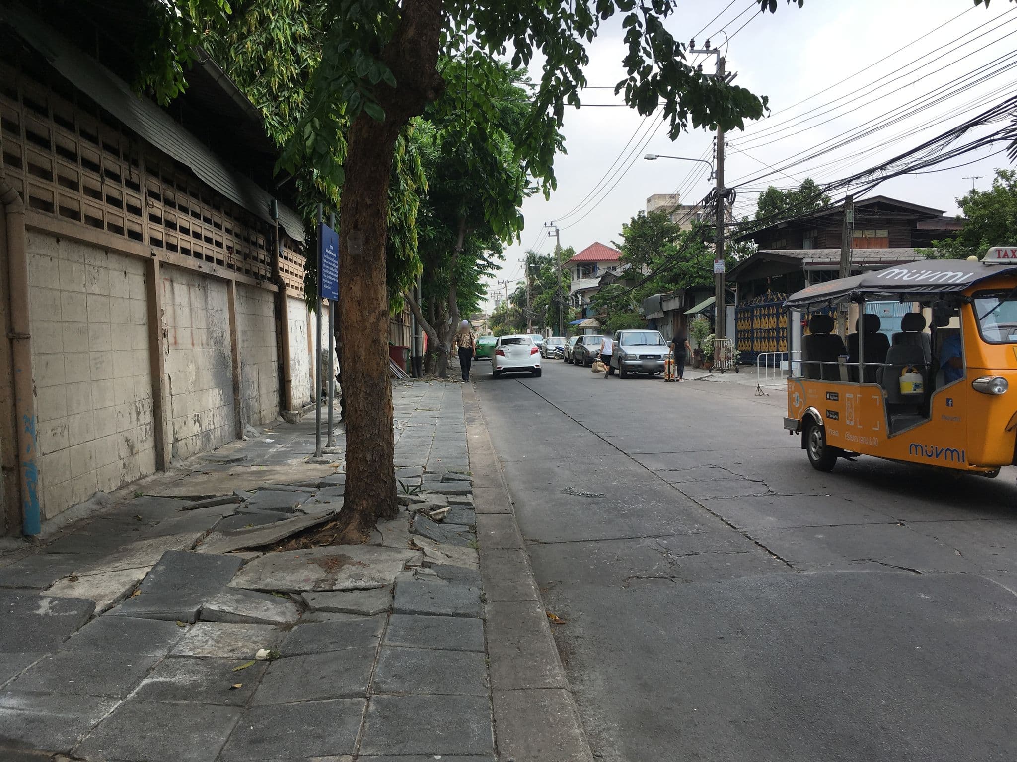 Street view near ห้อง514@โรงแรมกานต์มณี, Phaya Thai — © tharit (CC BY-SA · Mapillary)