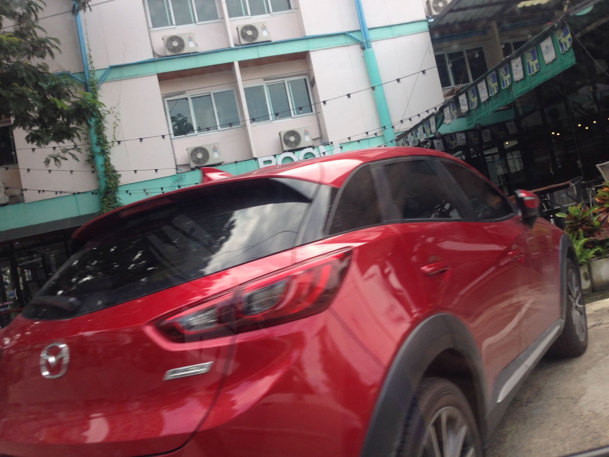 Street view near Room@Doze, Pak Kret — © bewzty (CC BY-SA · Mapillary)