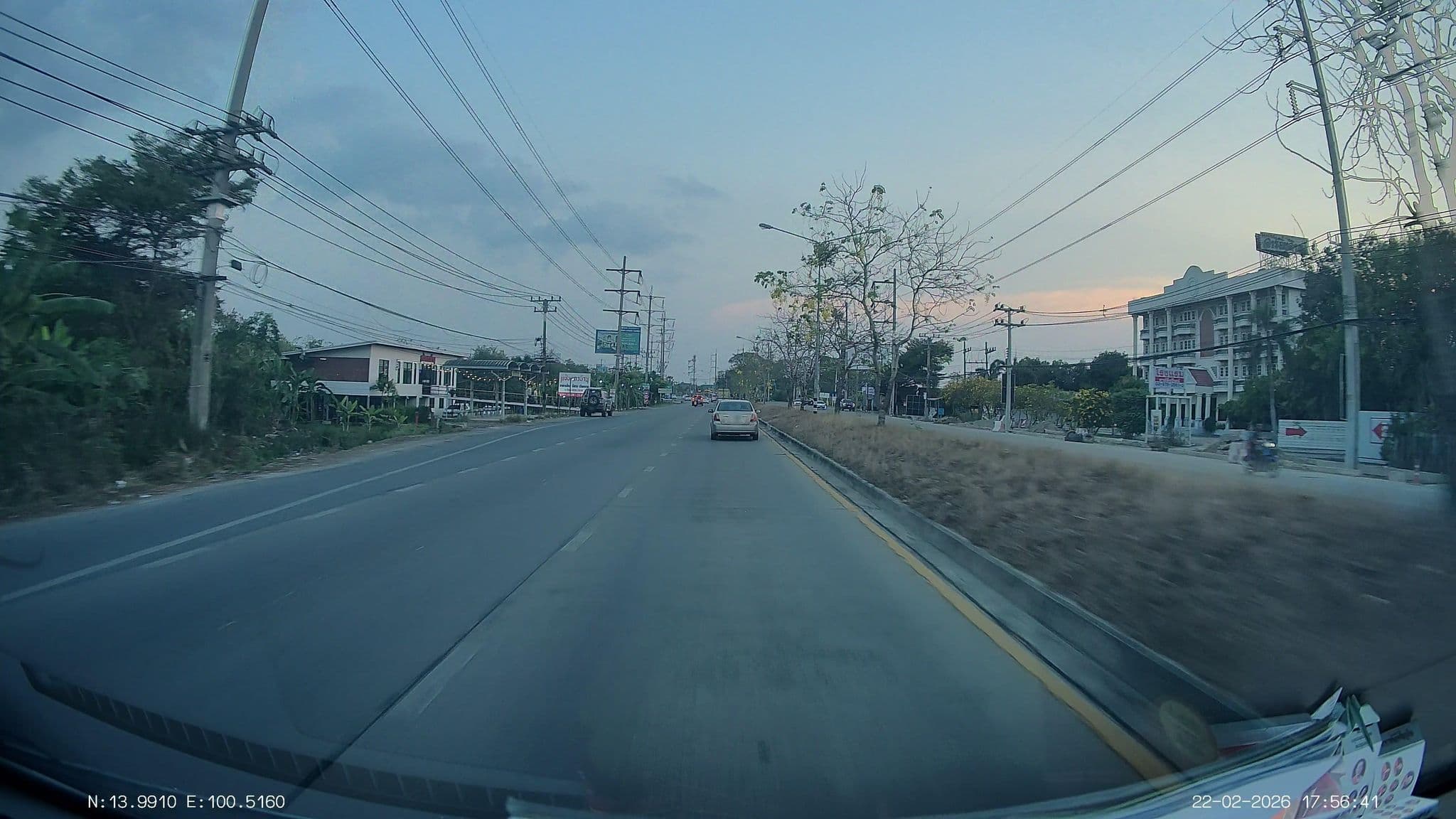 Street view near โรงแรมดาร์ลิ่งอินน์, Pathum Thani — © ThailandCambodia (CC BY-SA · Mapillary)