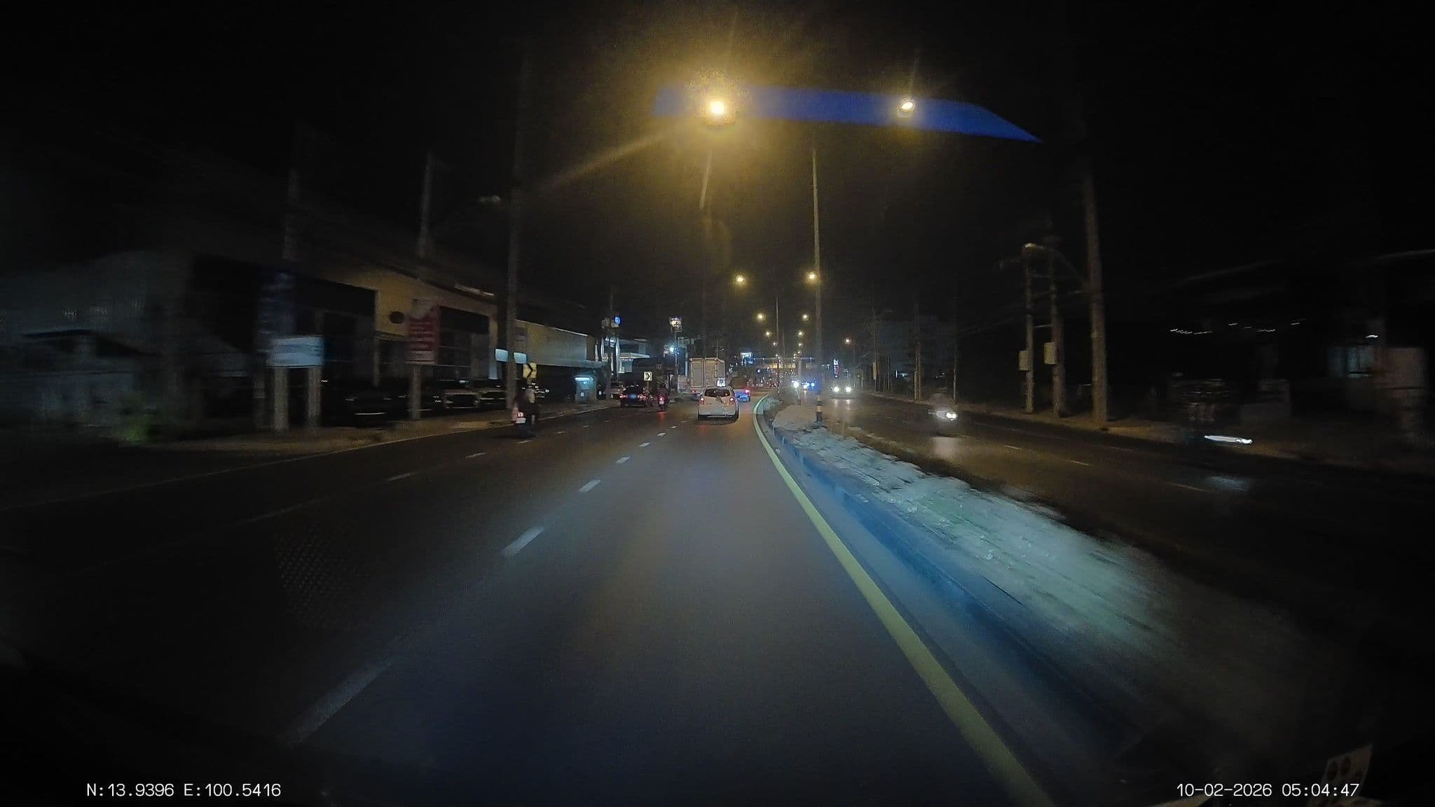 Street view near Long Beach Garden Hotel&Spa Pattaya, Pak Kret — © ThailandCambodia (CC BY-SA · Mapillary)