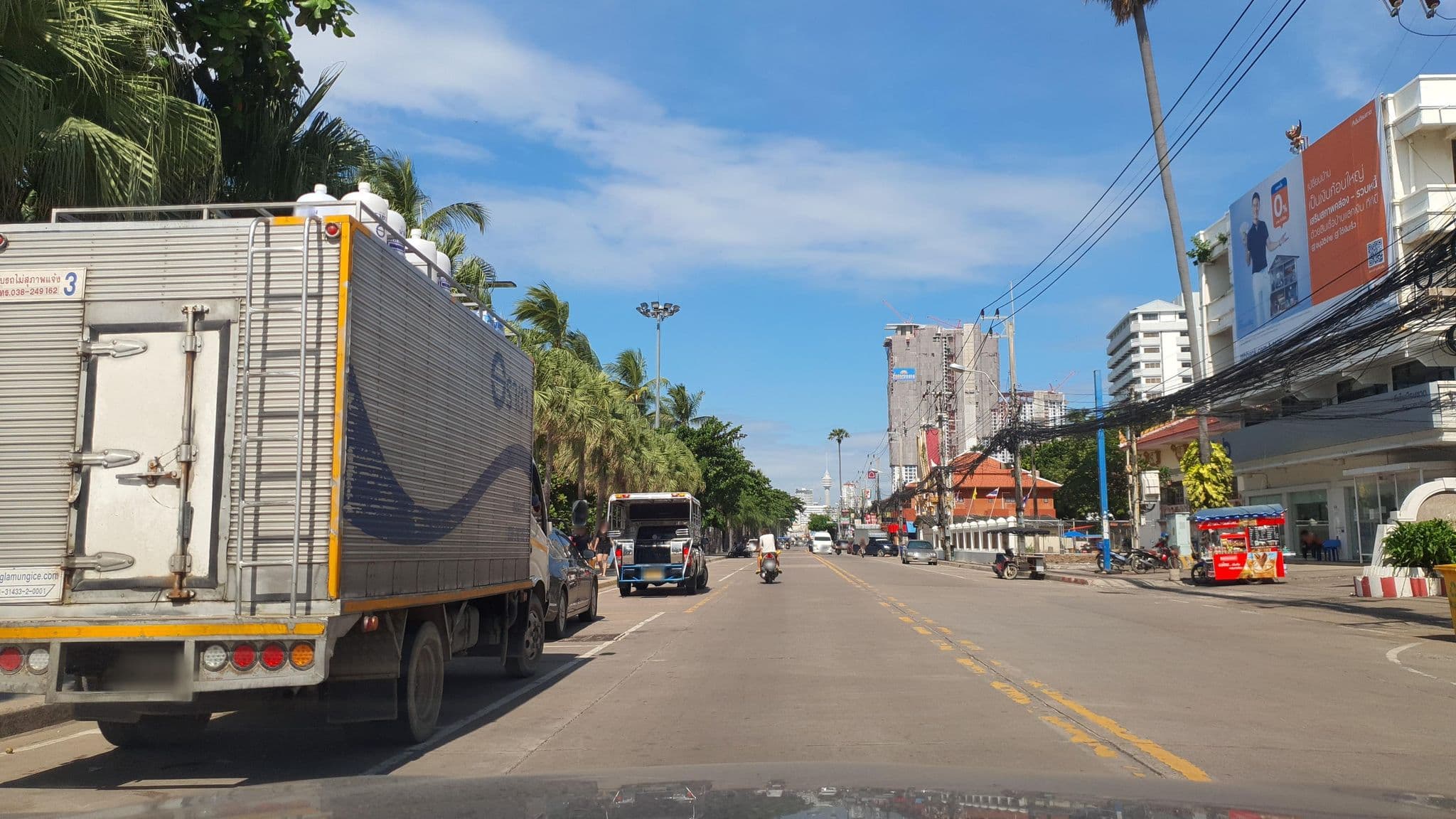 Street view near Sea Sun Tnn, Pattaya — © jrcarlsen (CC BY-SA · Mapillary)