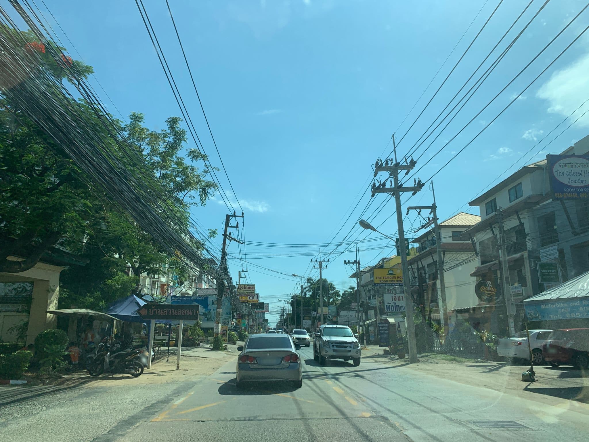 Street view near The Colored House Jomtien, Pattaya — © 1111 (CC BY-SA · Mapillary)