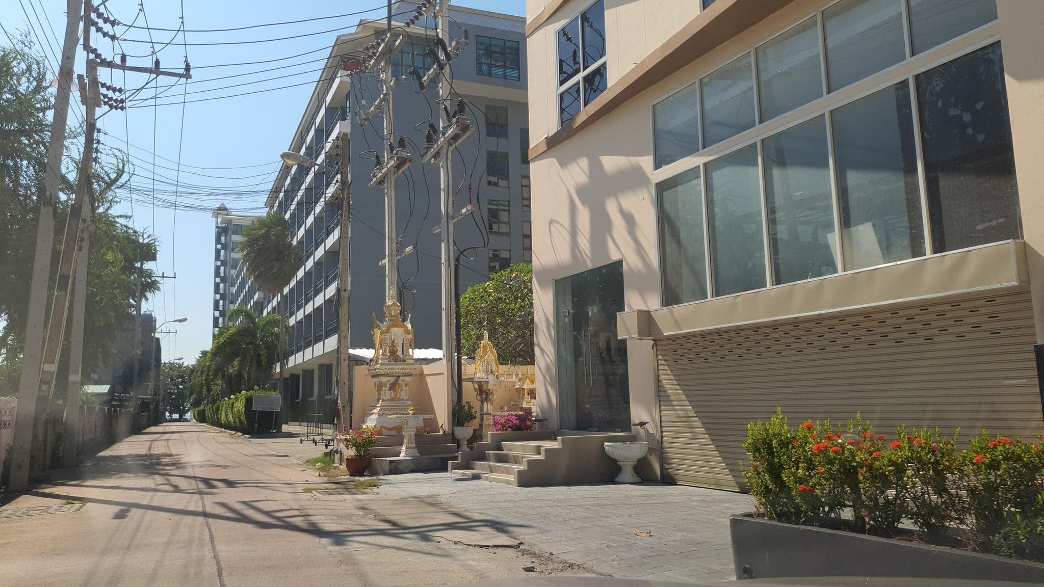 Street view near ต้นข้าว. รีสอร์ท, Pattaya — © jrcarlsen (CC BY-SA · Mapillary)