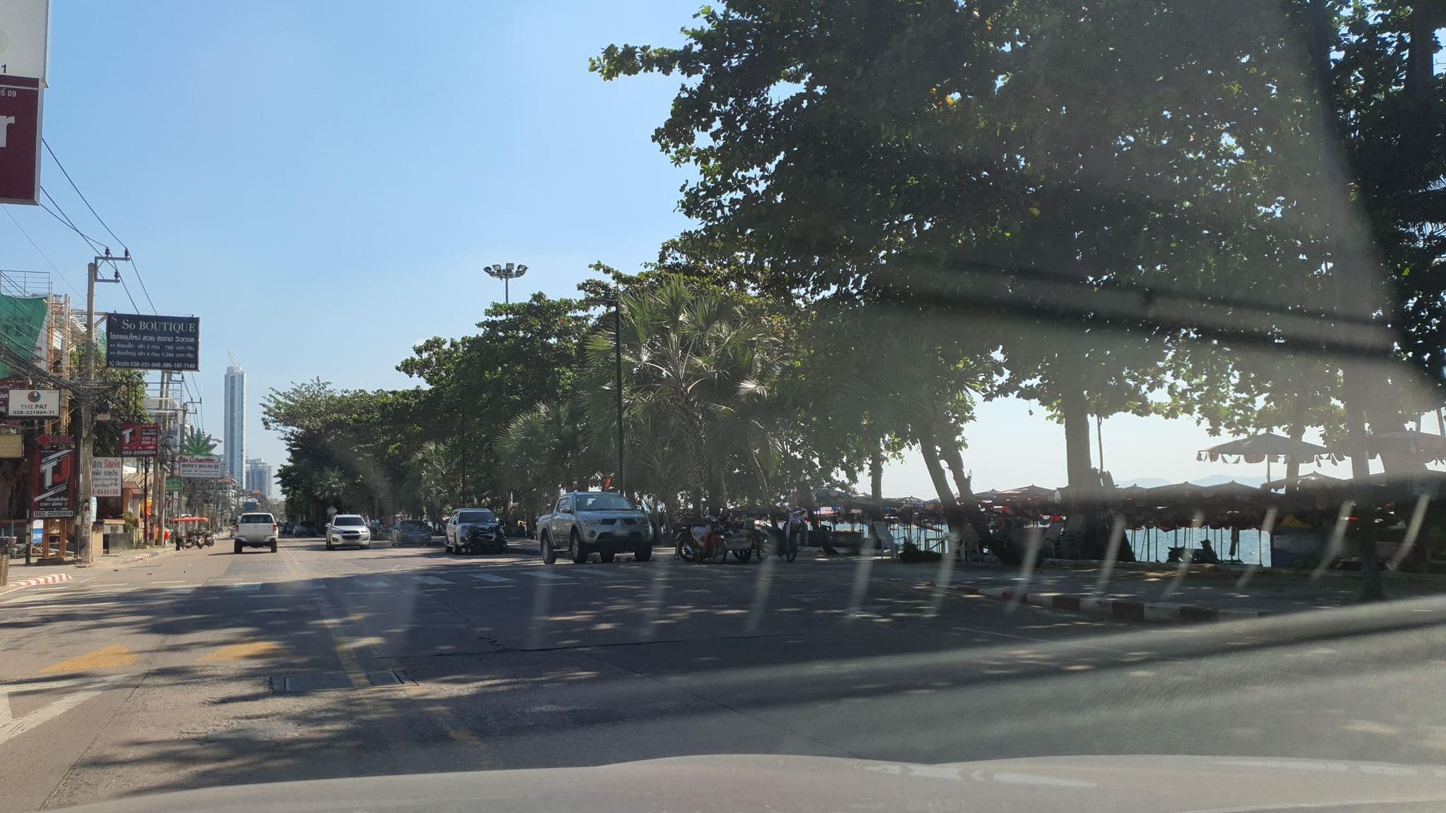Street view near Quarter 09, Pattaya — © jrcarlsen (CC BY-SA · Mapillary)