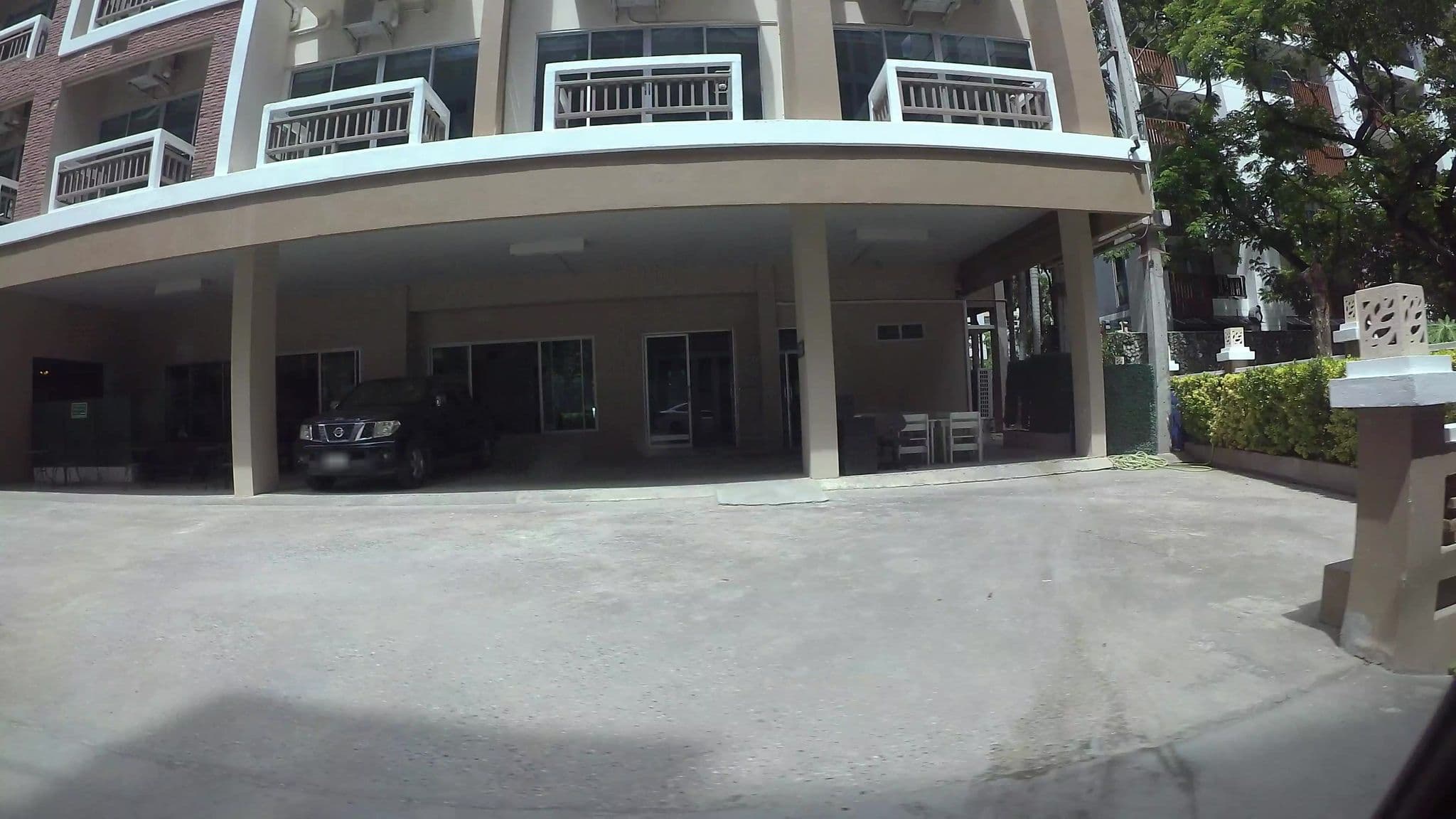 Street view near Neta resort Pattaya, Pattaya — © kaart_3 (CC BY-SA · Mapillary)