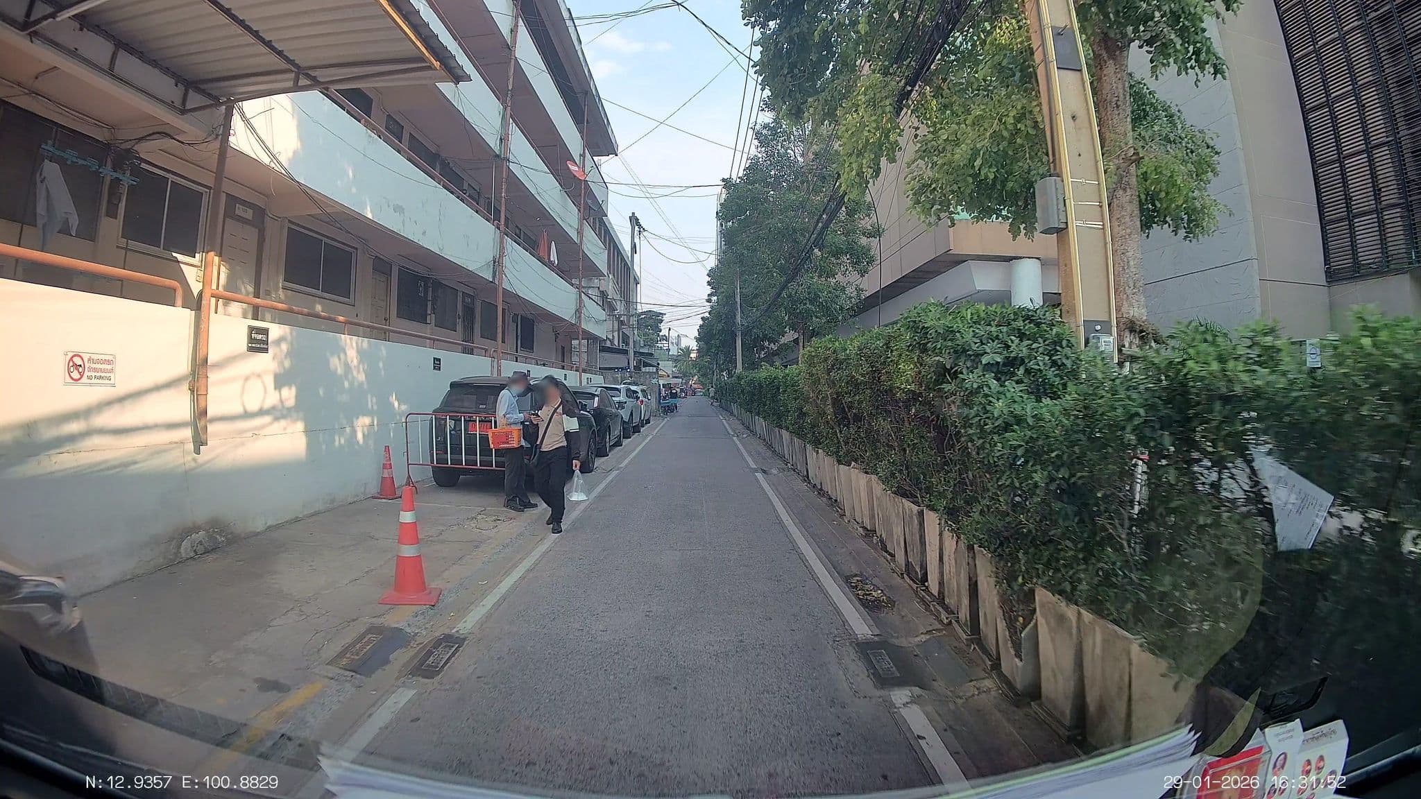 Street view near Swimming Pool, Pattaya — © ThailandCambodia (CC BY-SA · Mapillary)