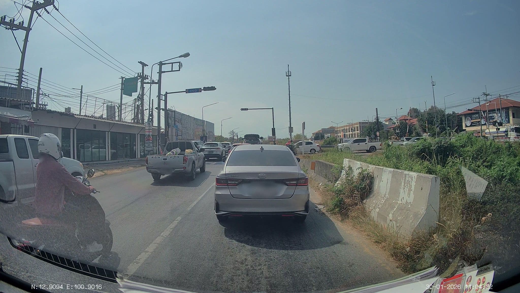 Street view near 猫先生猫酒店 Mr Cat hotel, Pattaya — © ThailandCambodia (CC BY-SA · Mapillary)