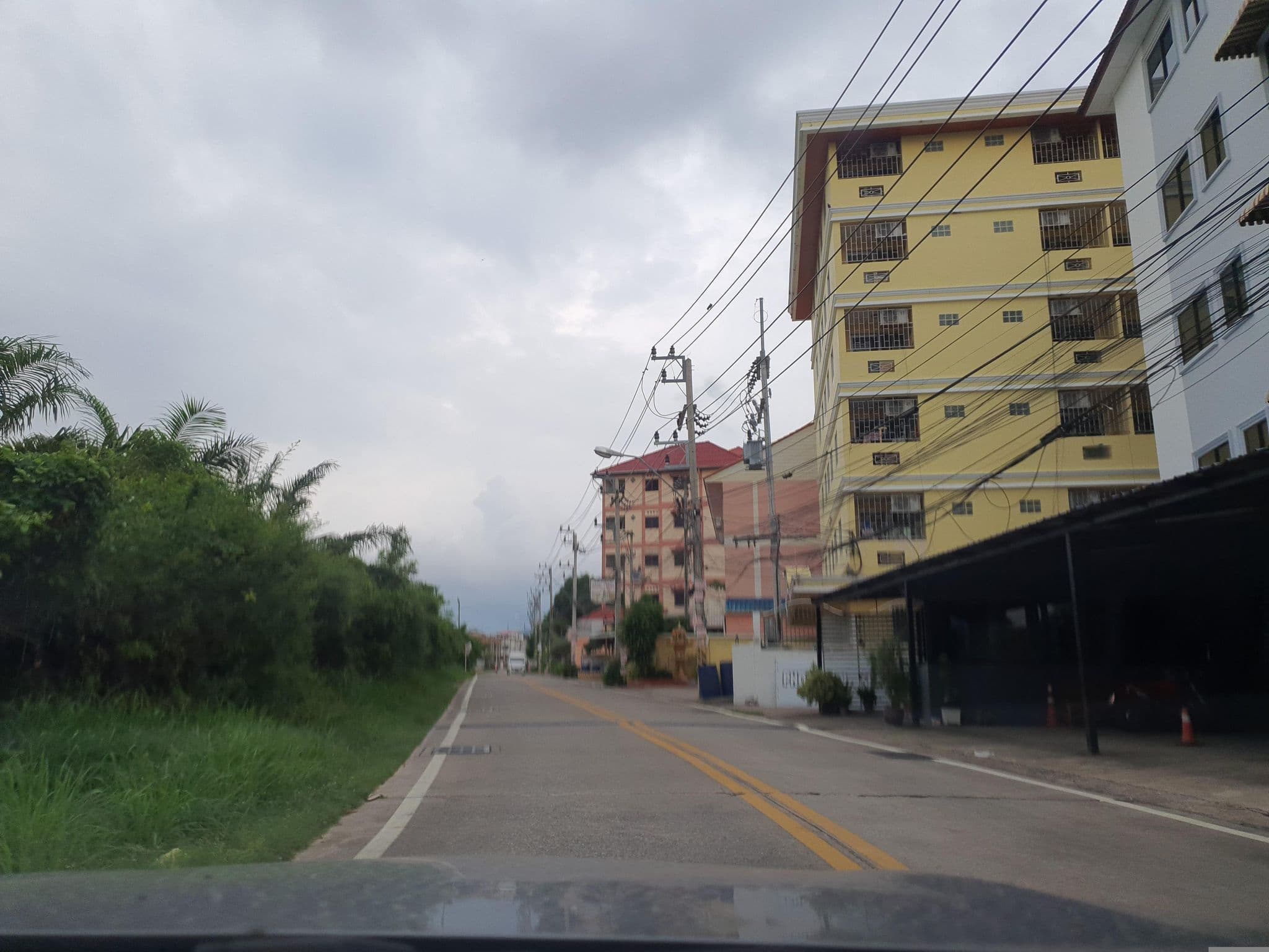 Street view near Apartment 8, Pattaya — © jrcarlsen (CC BY-SA · Mapillary)