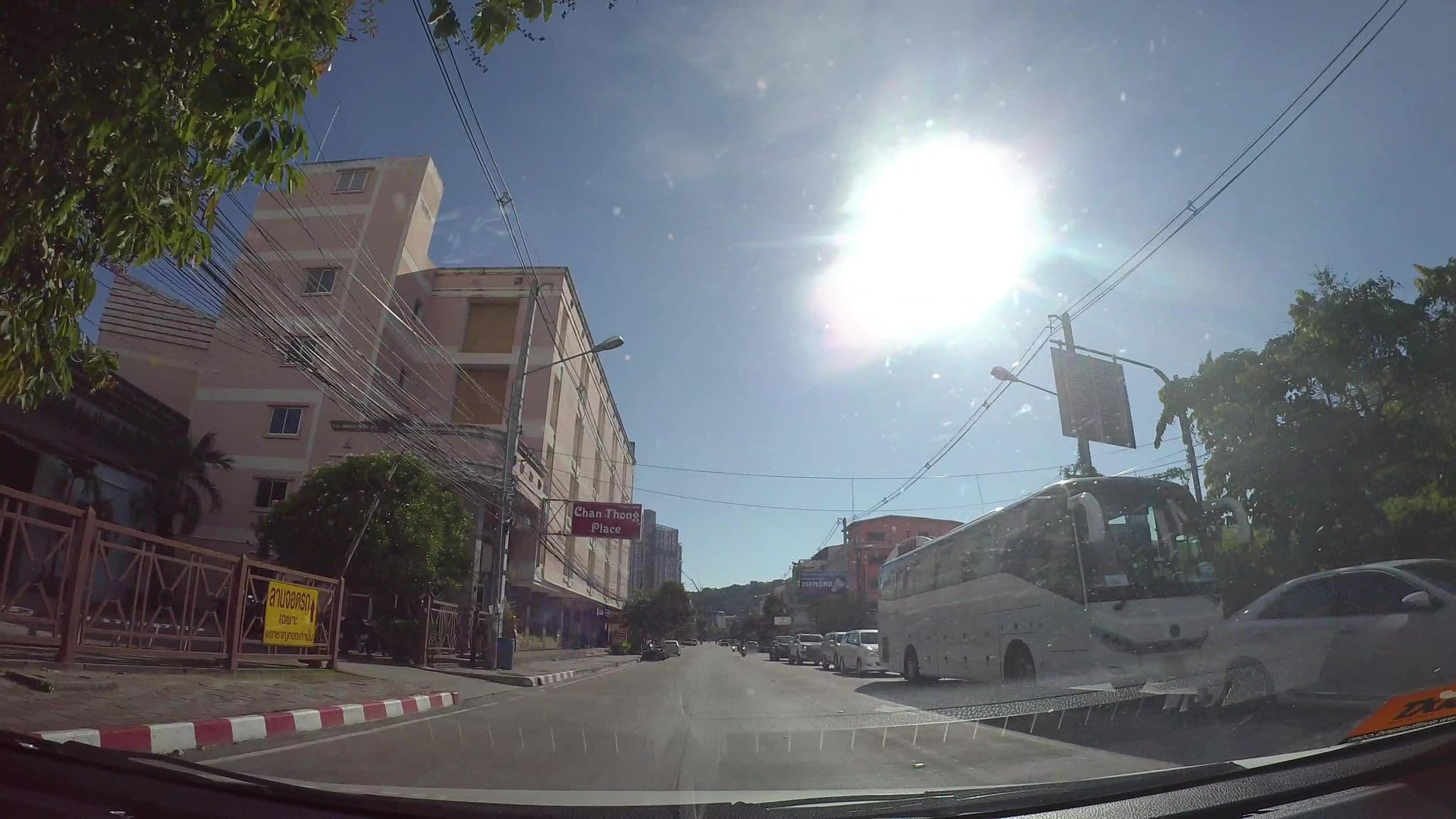 Street view near ชาญทองเพลส, Pattaya — © kaart_3 (CC BY-SA · Mapillary)